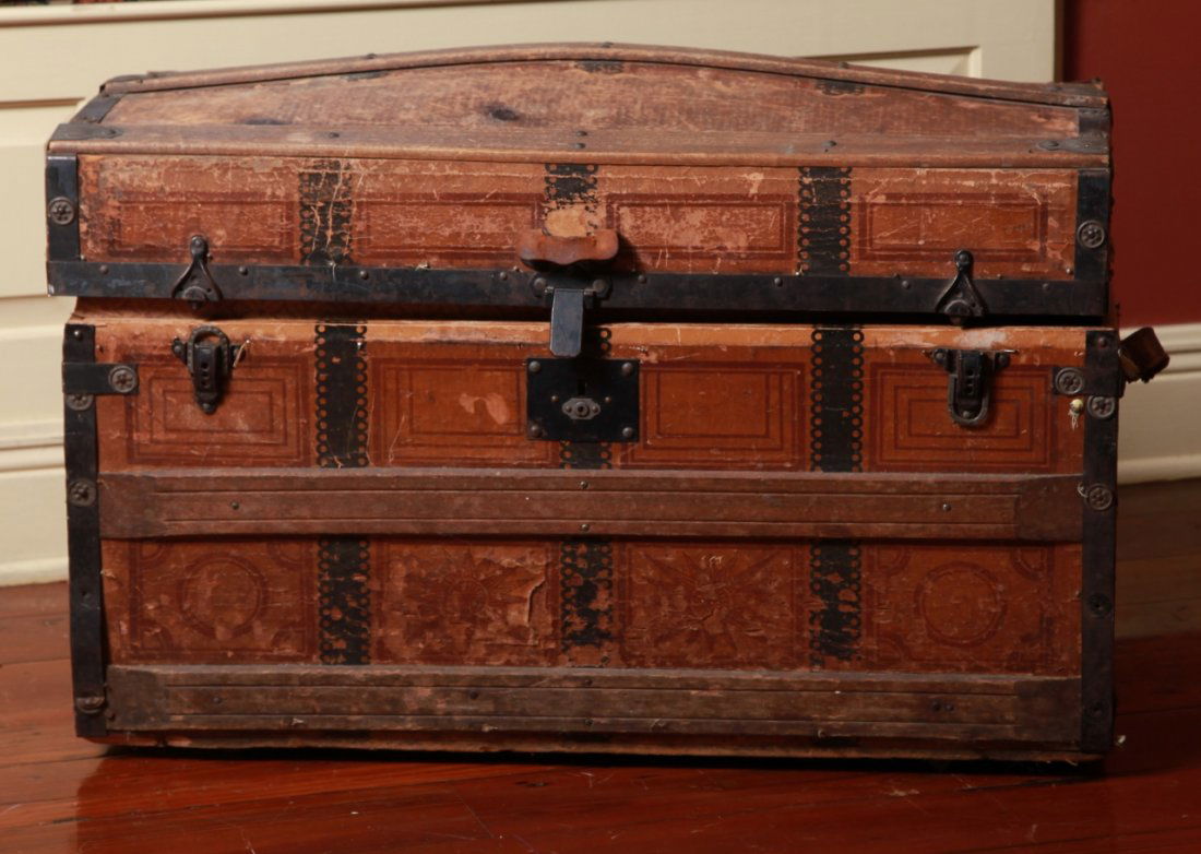 Antique Ladies Victorian Dome Steamer Trunk (1 of 2)