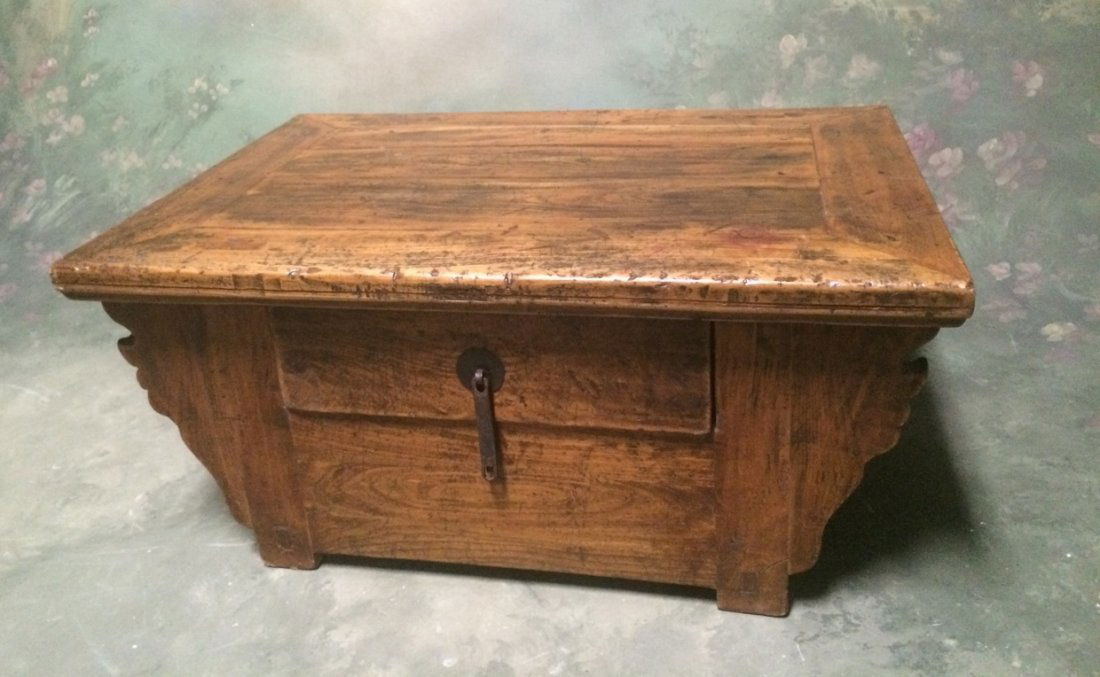 Small Oak Chest (1 of 3)