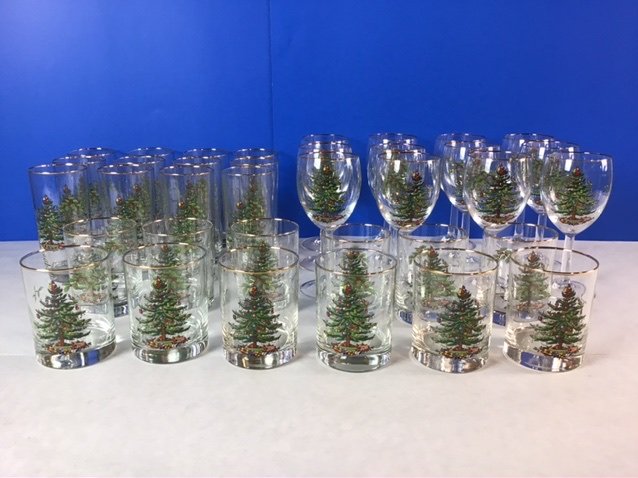 Spode Christmas Wine Drinking Glasses: Collection of 12 hiball, 12 drinking, and 12 wine glasses, 7.25 inches tall
