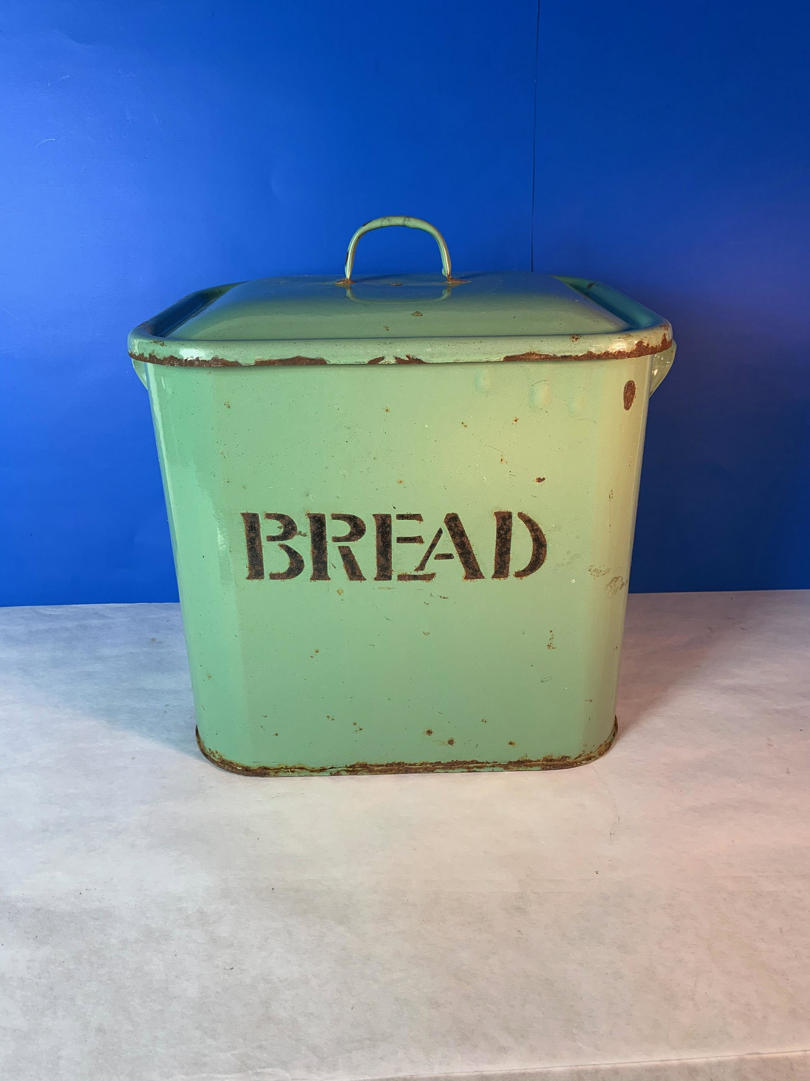 English Art Deco Jadeite Green Bread Box: 14.5in tall x 12 x 10