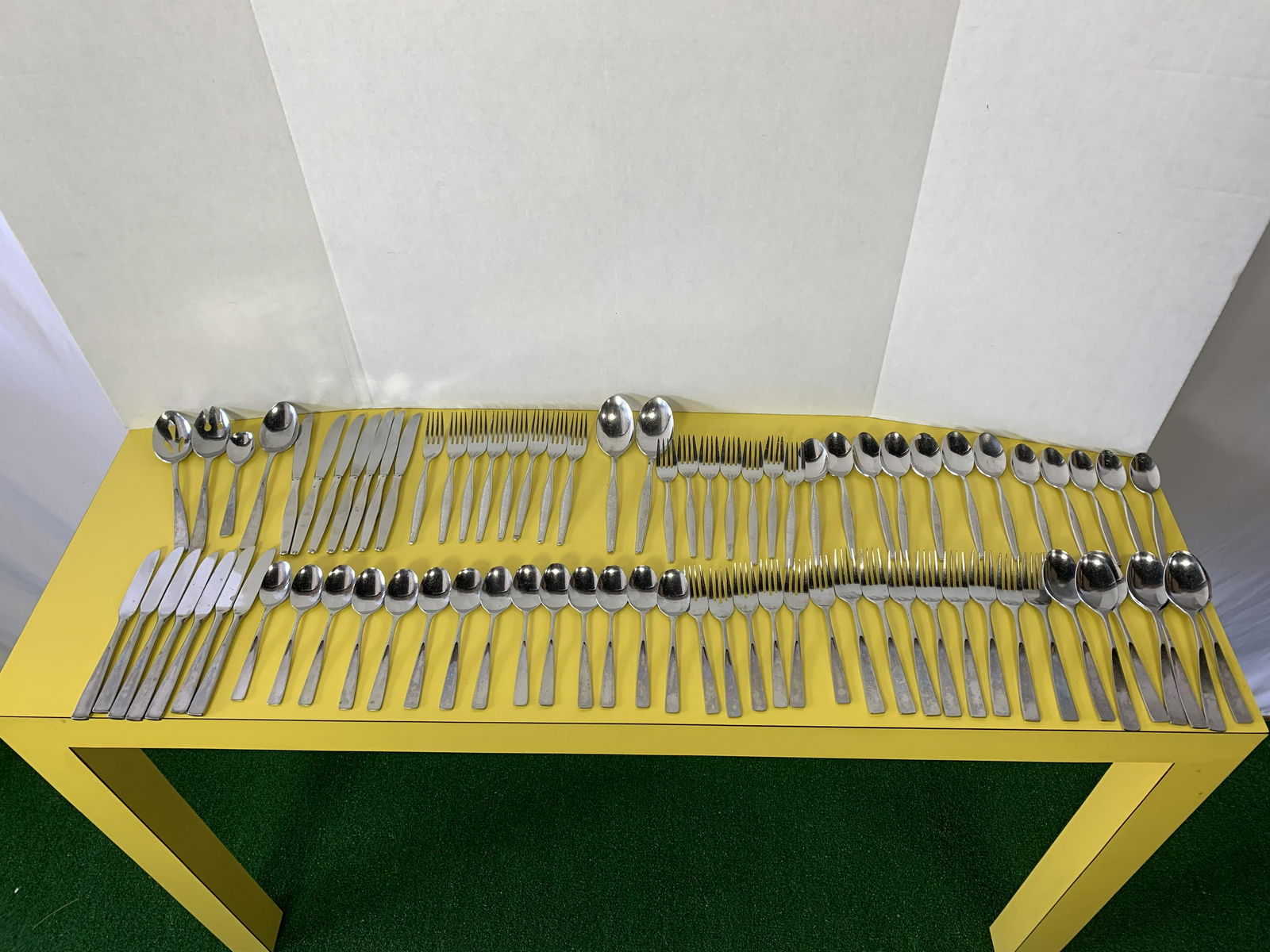 Rogers and Gorham Flatware Sets (1 of 5)