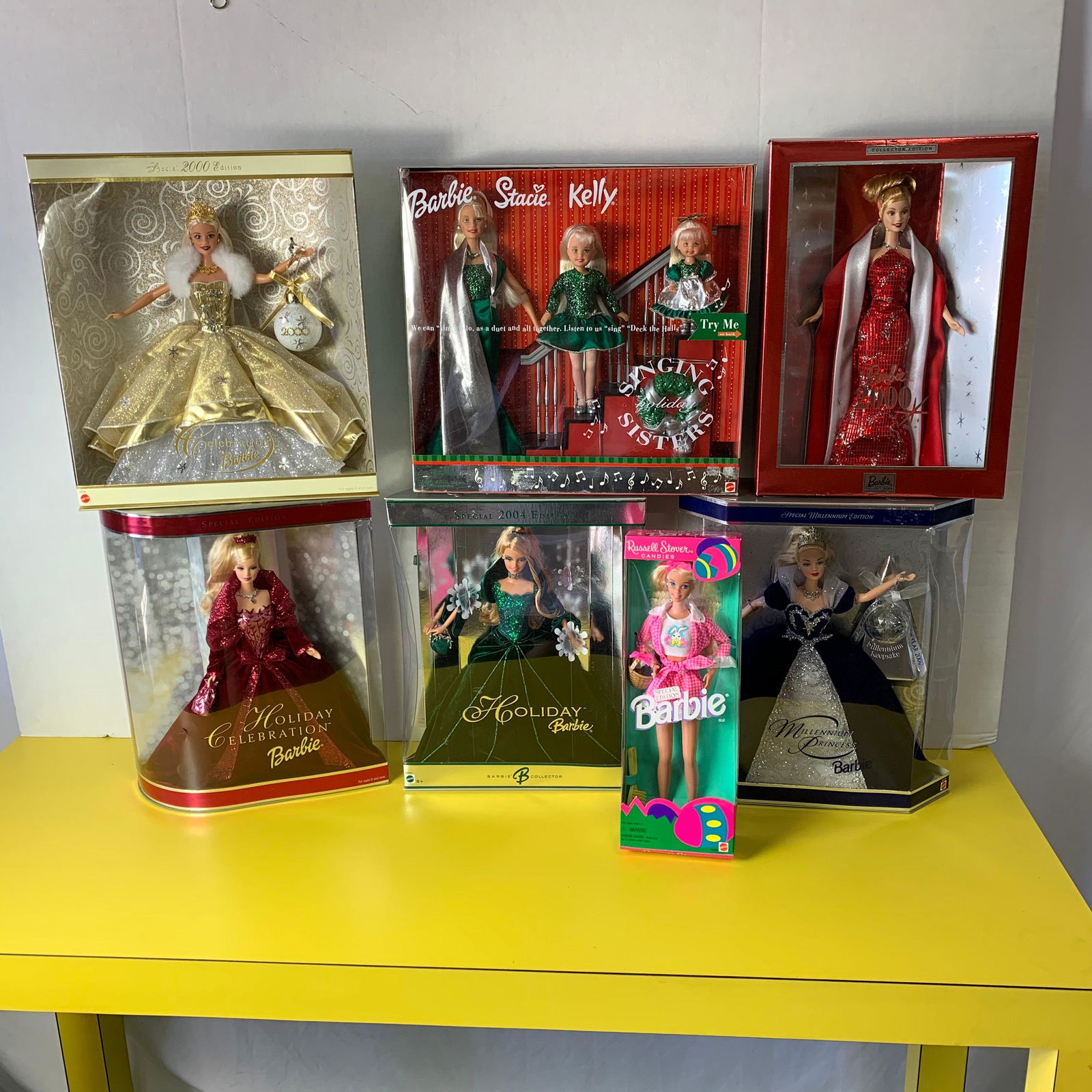 New Years, Holiday, SInging Sisters Barbies NIB (1 of 1)