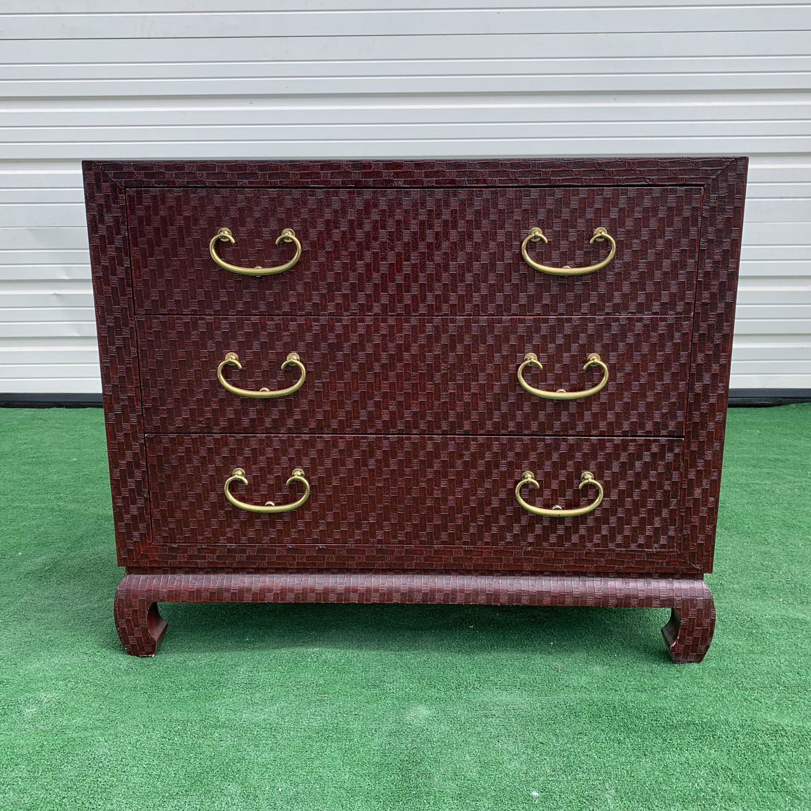 Baker Chinoiserie Dresser Red Embossed Finish (1 of 5)