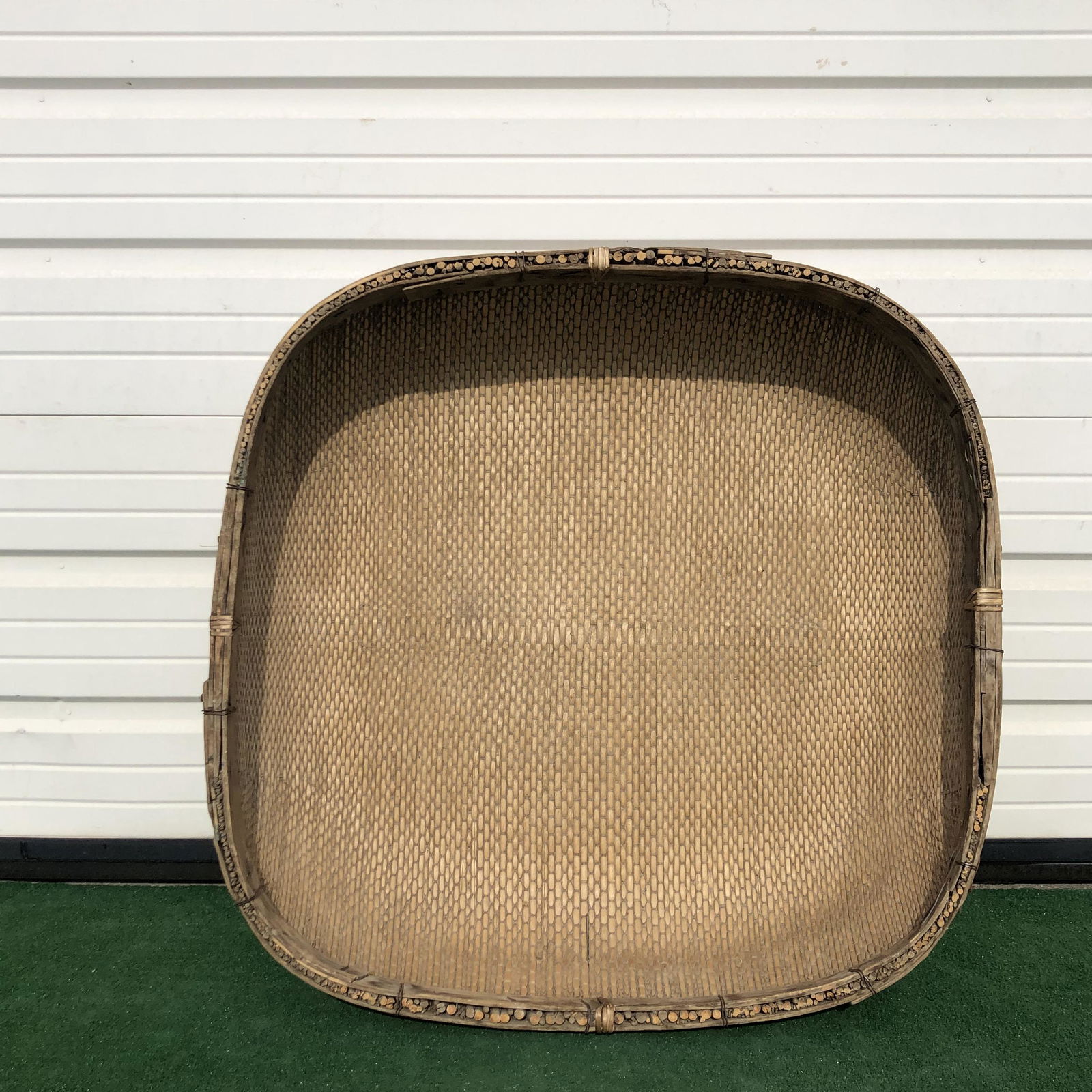 Large Oriental Gathering Basket (1 of 7)