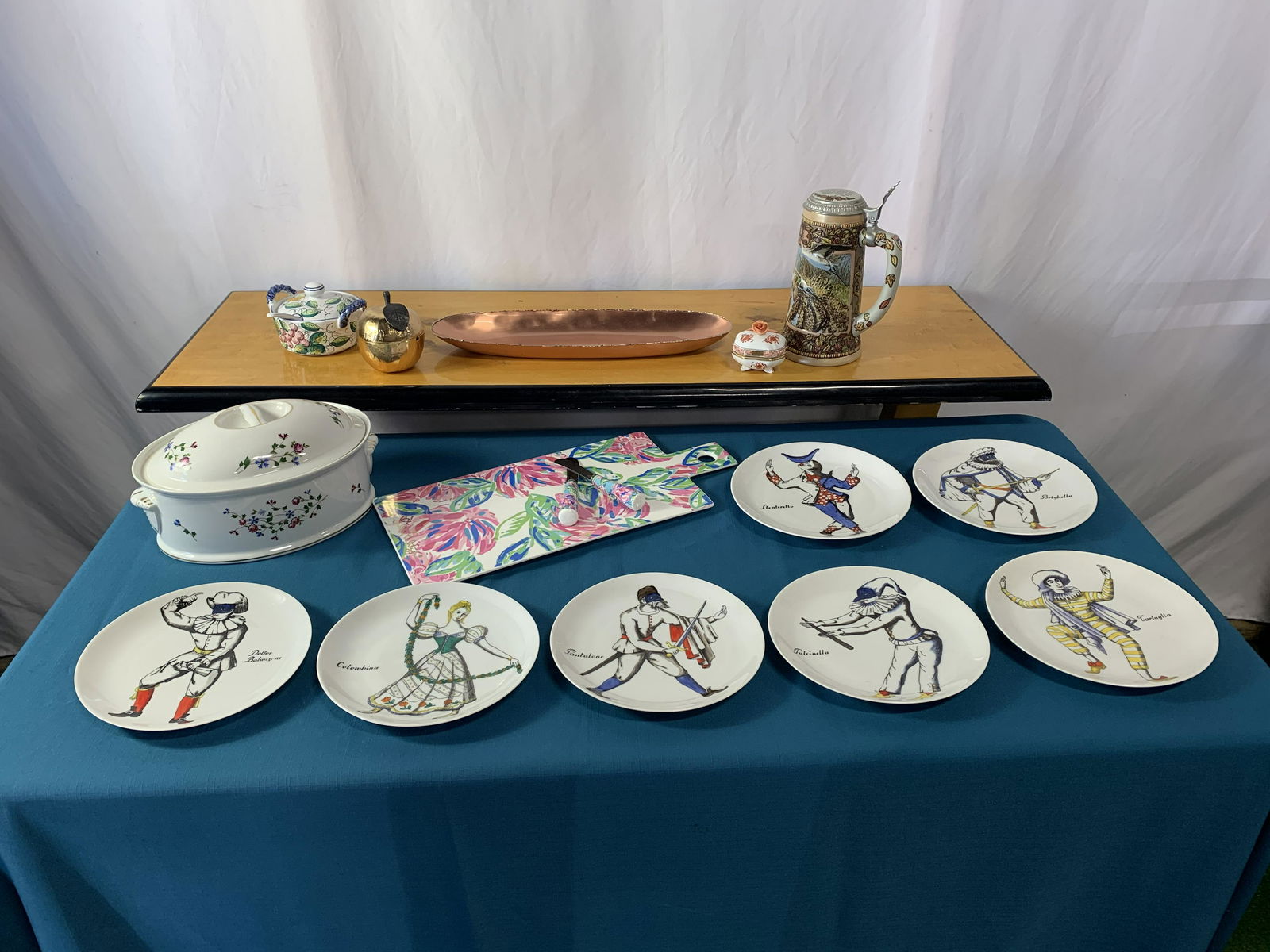 Collection Fornasetti Plates, Lilly Pullitzer, German (1 of 6)