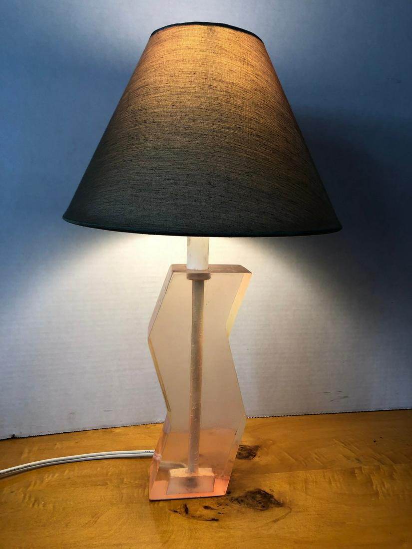 Post Modern Pink Lucite Zig Zag Lamp (1 of 4)