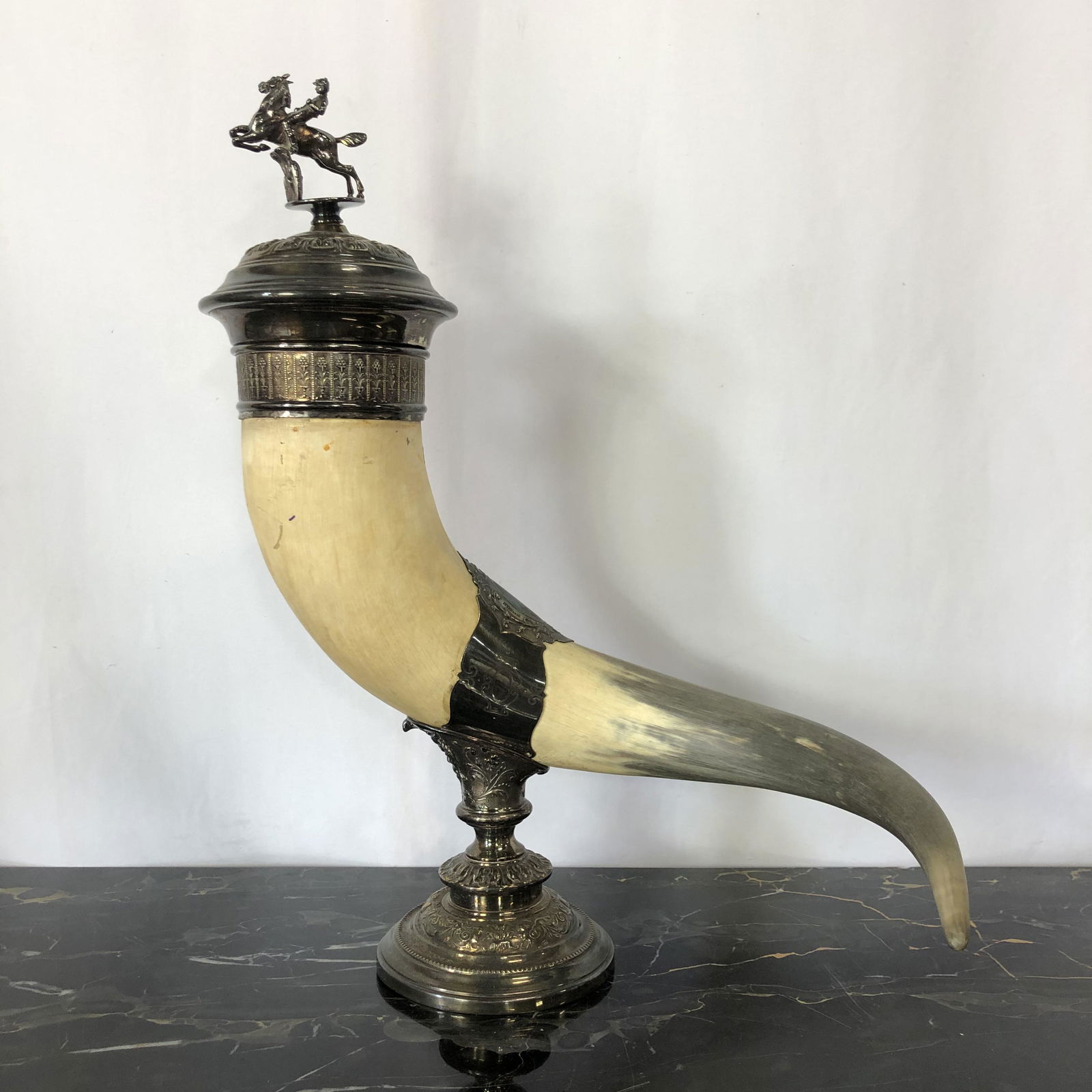 19th C. Victorian German Horn Trophy (1 of 13)