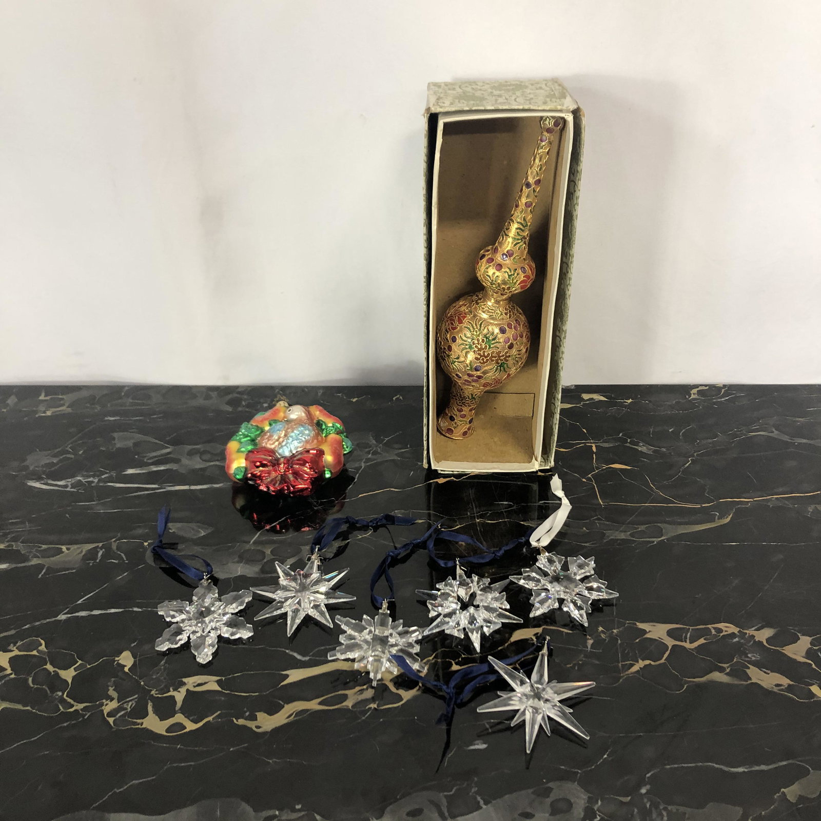 Swarovski and Christopher Radko Christmas with: In-house shipping or UPS Pack & Ship upon request