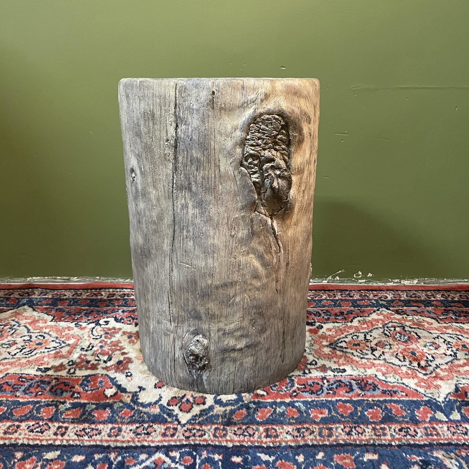 Faux Bois Garden Stool Indoor Outdoor: 17 1/2in tall x 11in diameter at top