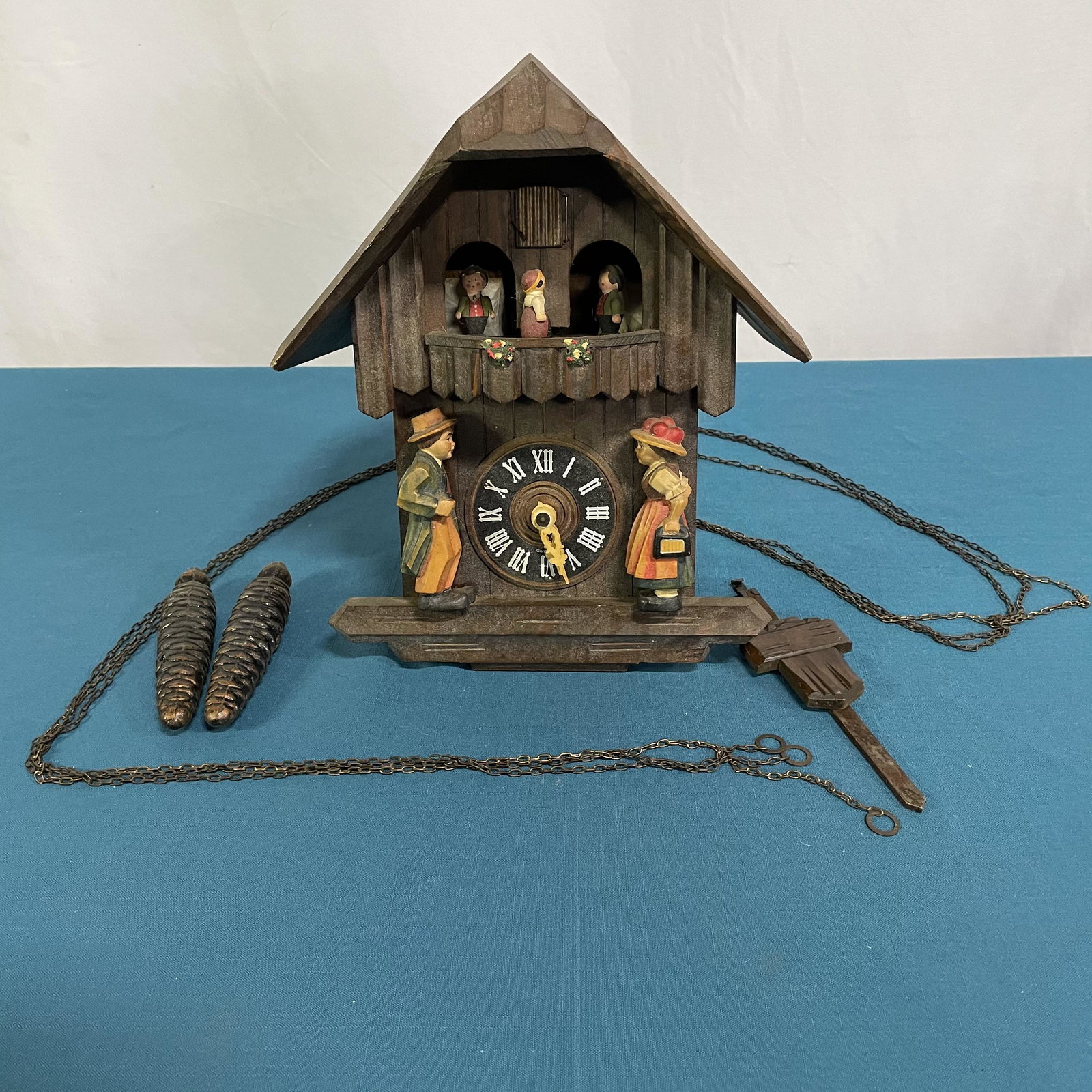 Vintage Cuckoo Clock Thorens Switzerland Germany: 11in T x 9 1/2in W x 6in D x 64in L chain