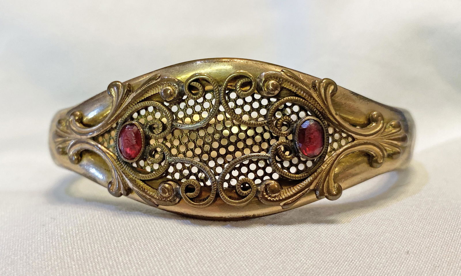 Victorian Hinged Bangle Bracelet Dated December 25, (1 of 4)