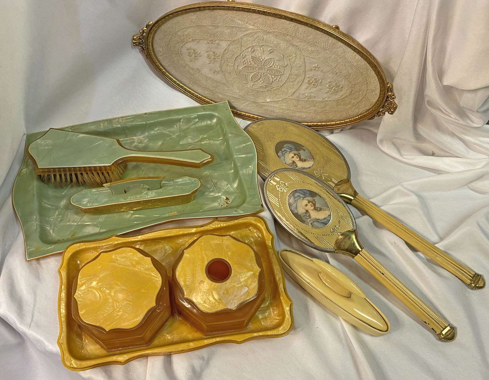 Collection 1920's dresser sets: nice condition