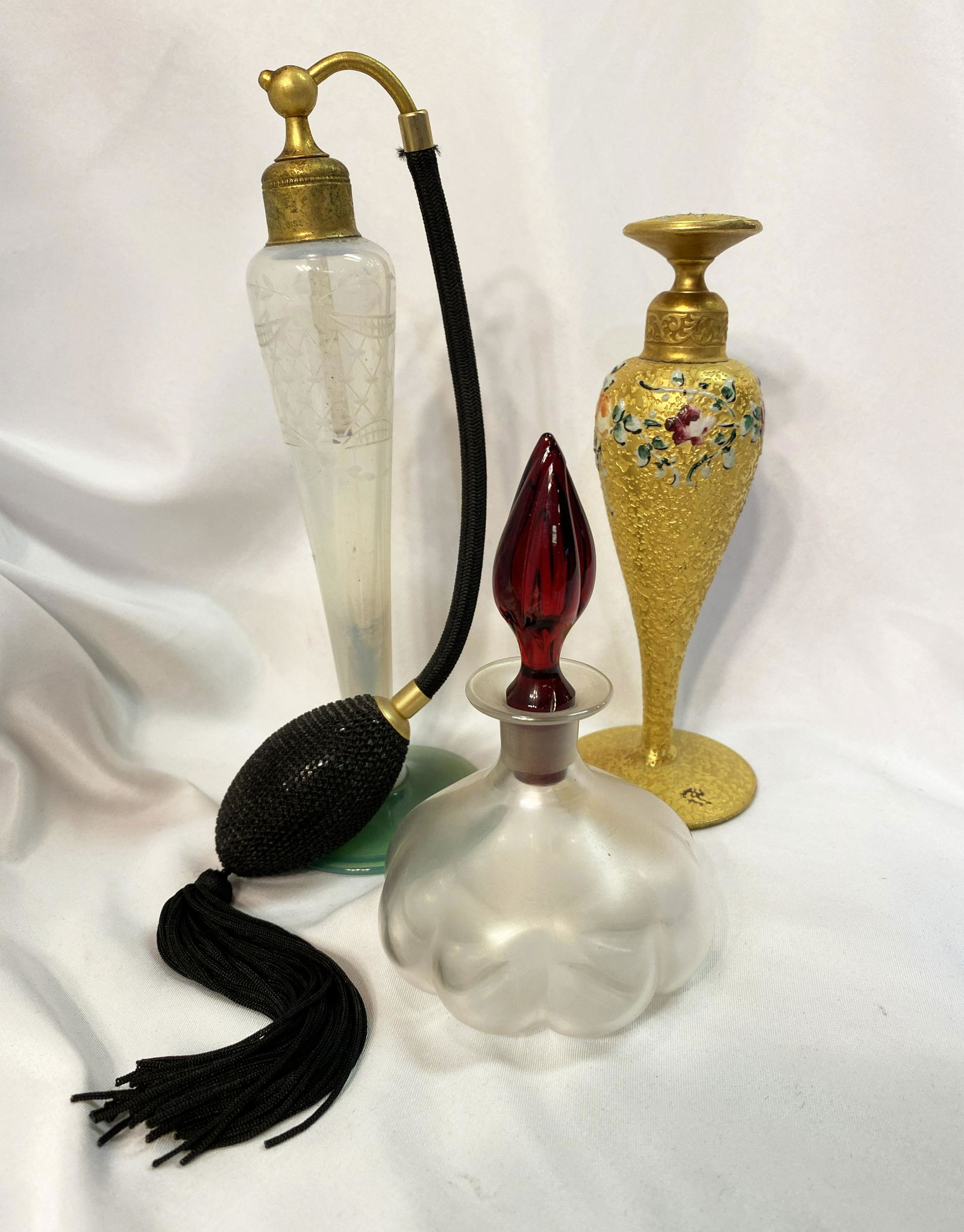 Collection DeVilbiss Art Deco Perfume Bottles (1 of 1)