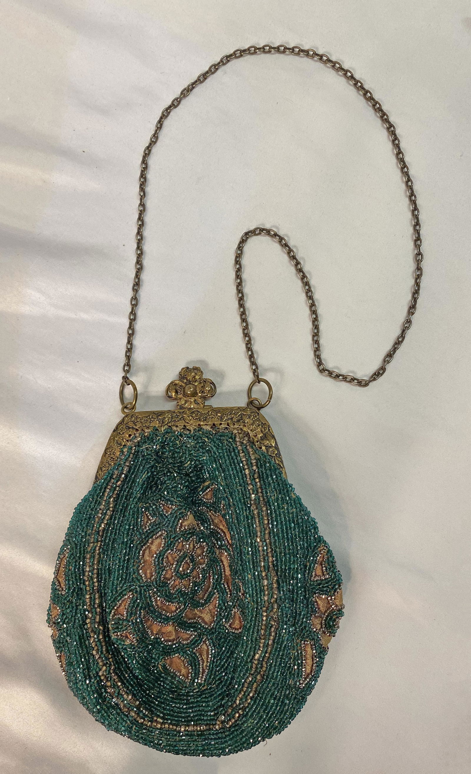 Beaded Mesh Ornate Early 1900's Purse (1 of 3)