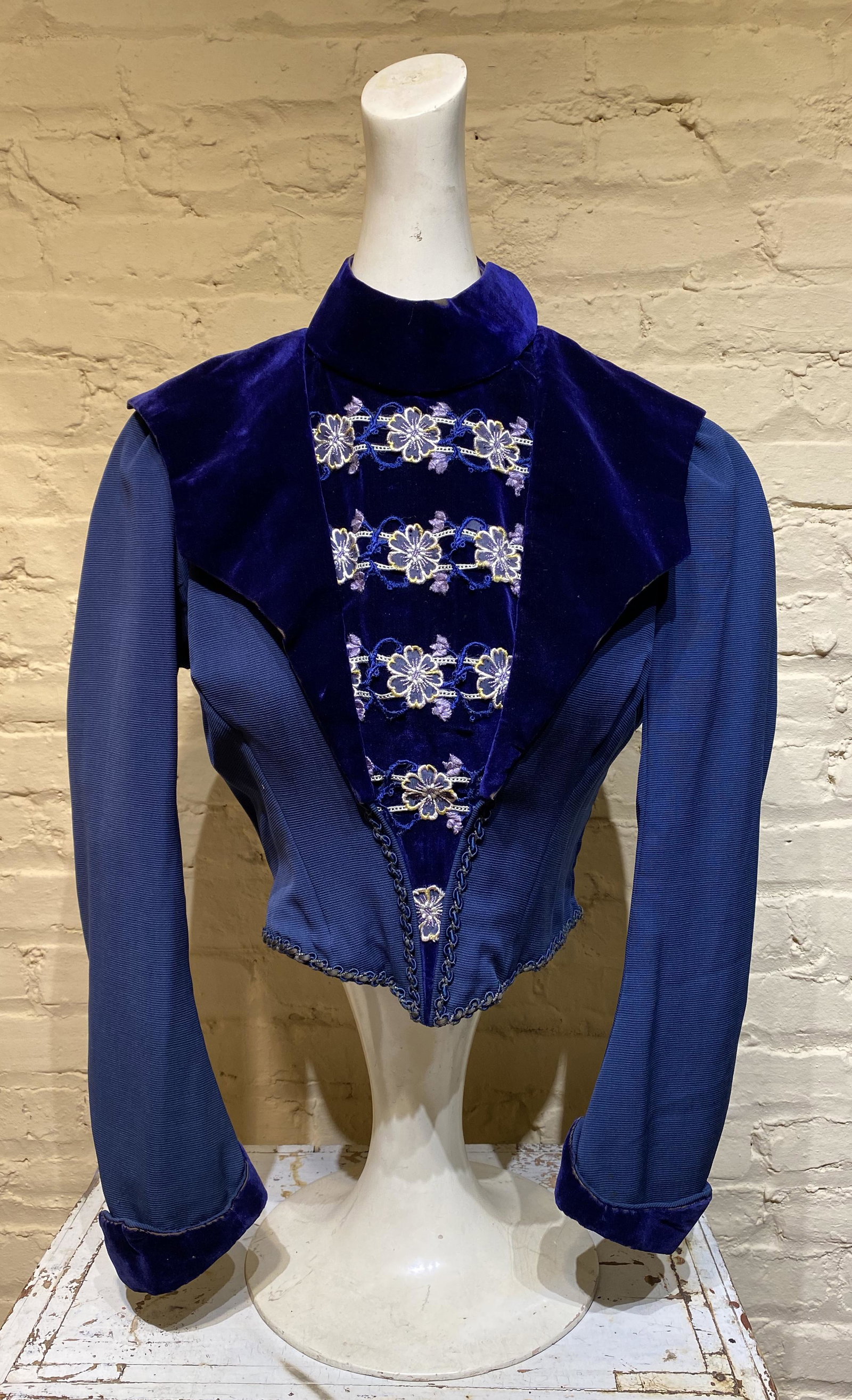 Victorian Lady Blue Bodice: nice condition expect a bit of wear