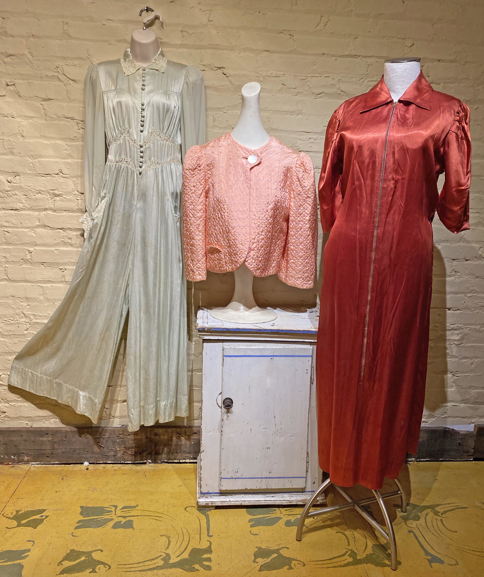 Collection 1930's Nightgowns Dresses Jumper: some light stains and discoloration