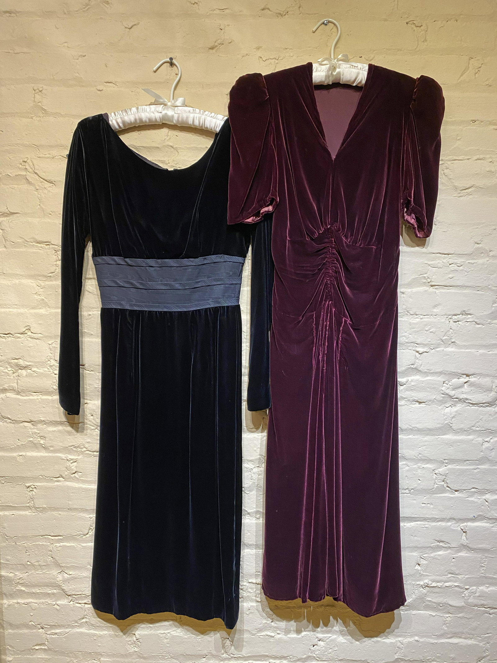 Collection Vintage 1930's 1940's Ladies Dresses: various styles in nice shape
