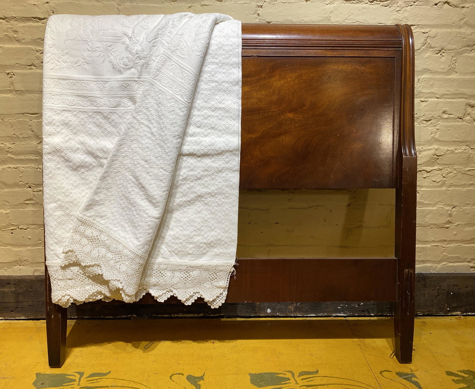 Early 20th C. French Matelasse Bedspread: Very clean ; 102in x 84in