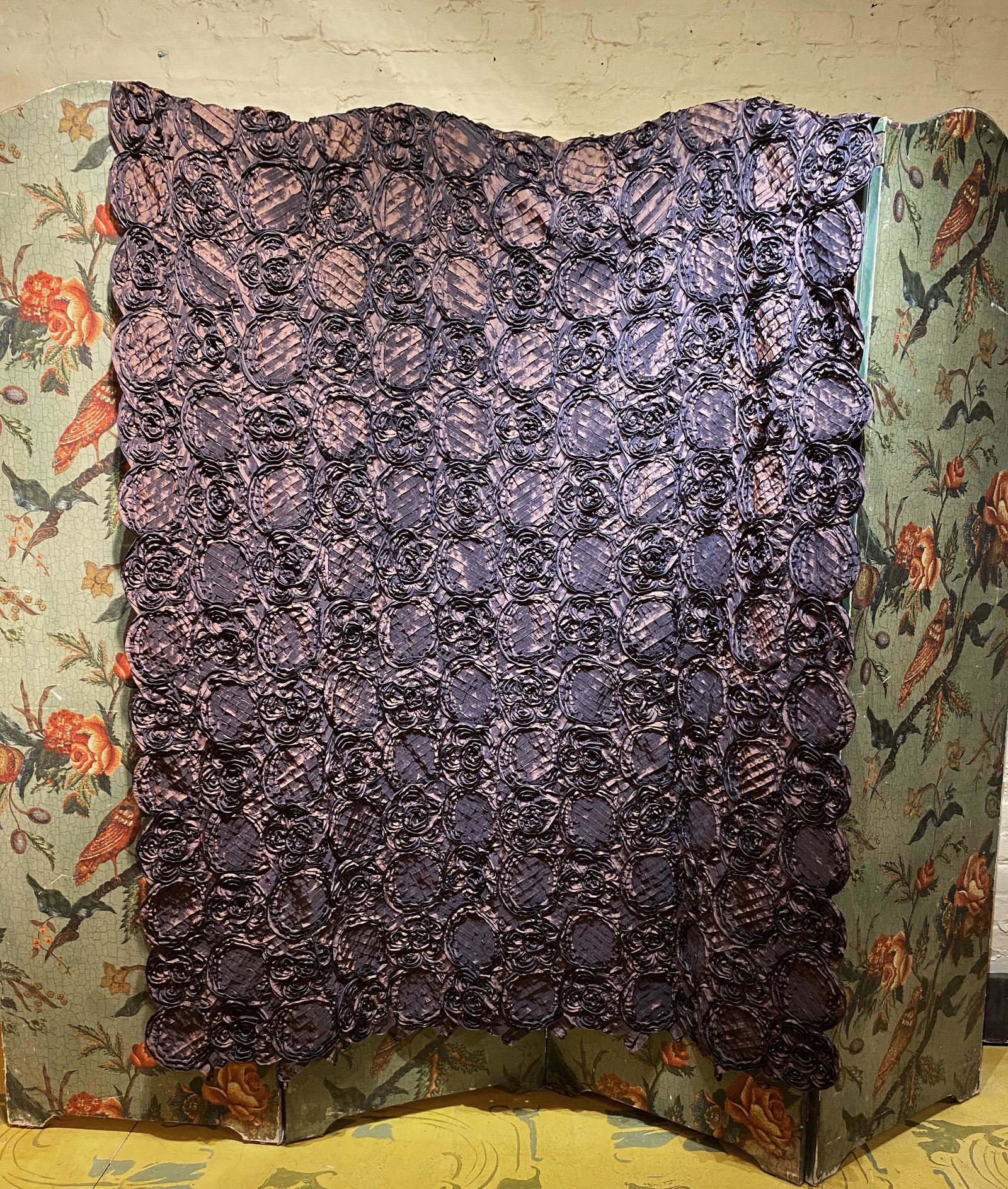 Vintage Cantu Ribbon Lace Throw: -