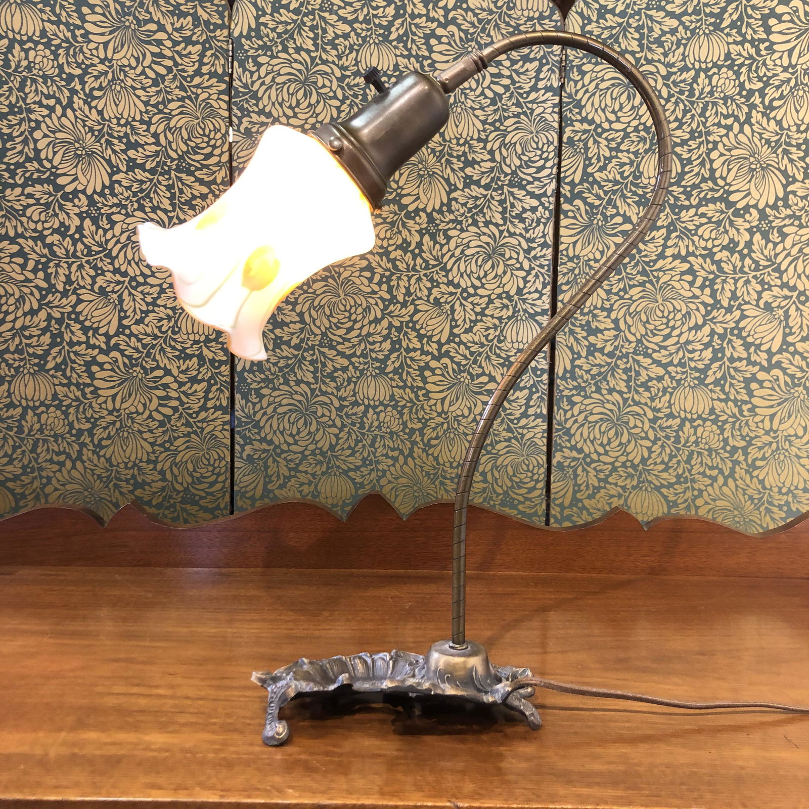 Desk Lamp w shade in the manner of Stueben Quezel (1 of 8)