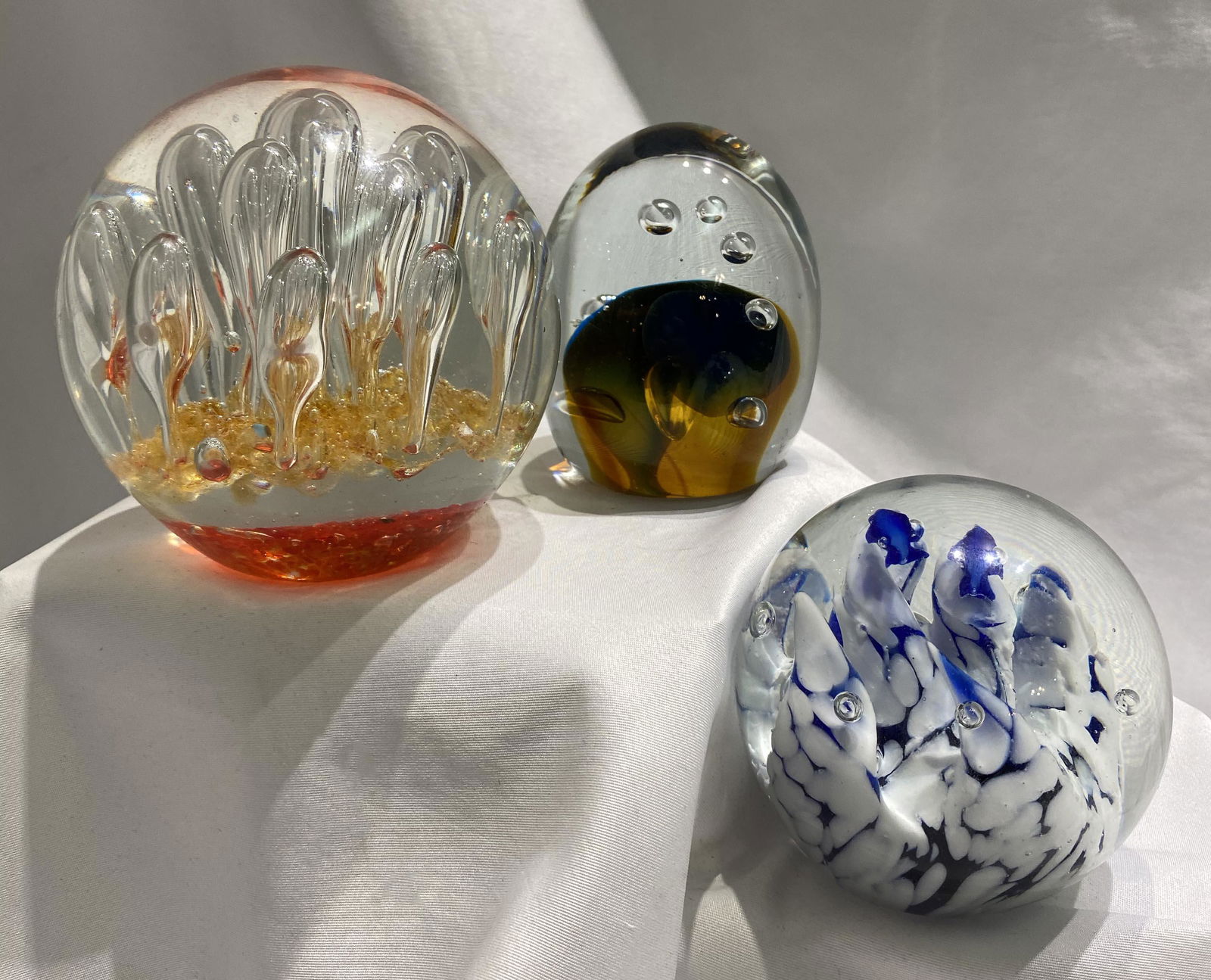 3 pc Art Glass Paperweights (1 of 5)