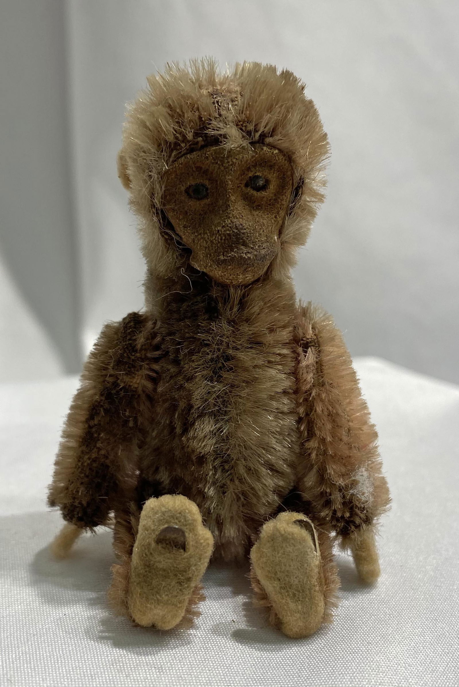 Schuco Miniature Stuffed Monkey early 1900's (1 of 5)