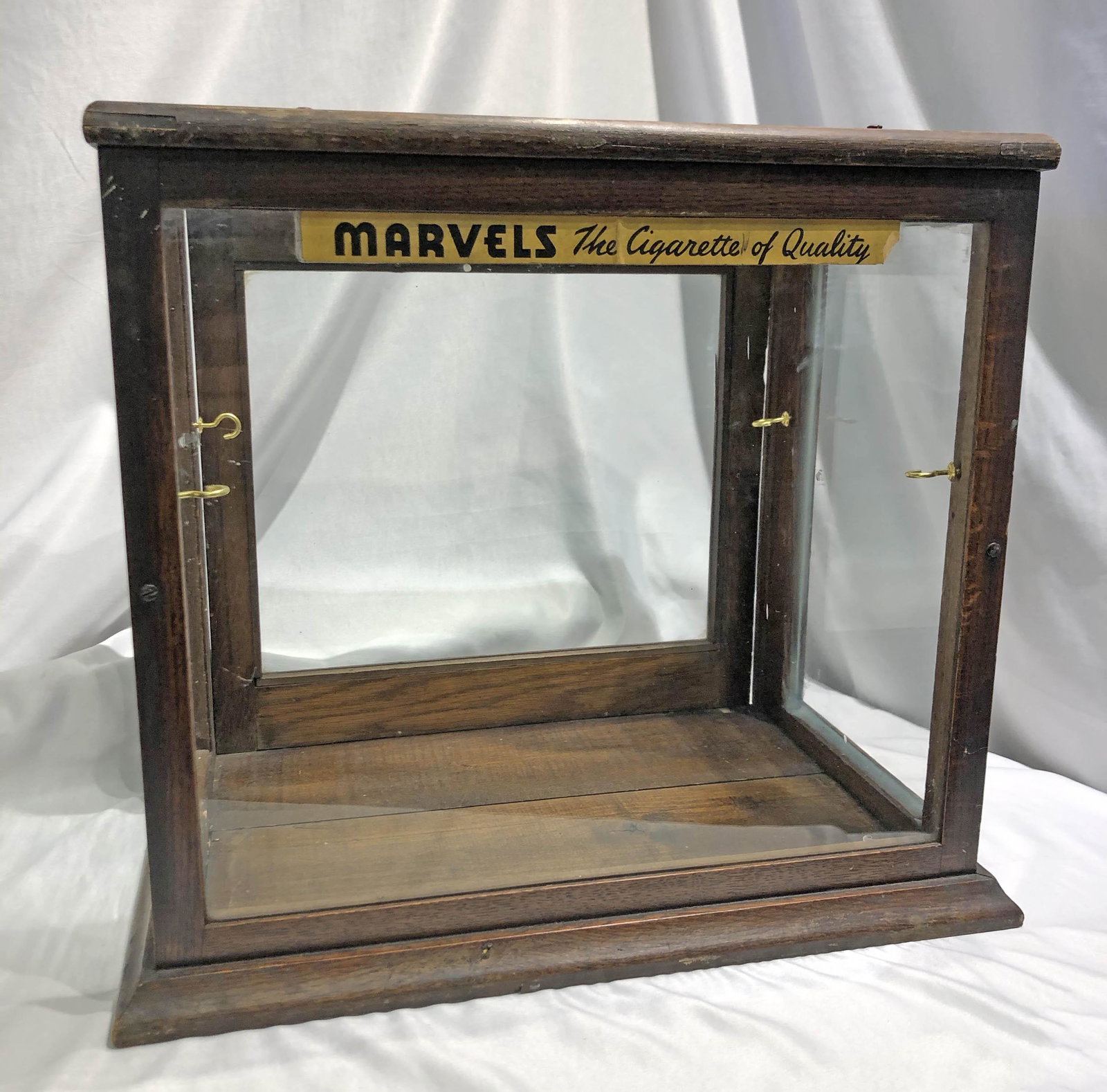 Small General Store Advertising Showcase Marvels (1 of 4)