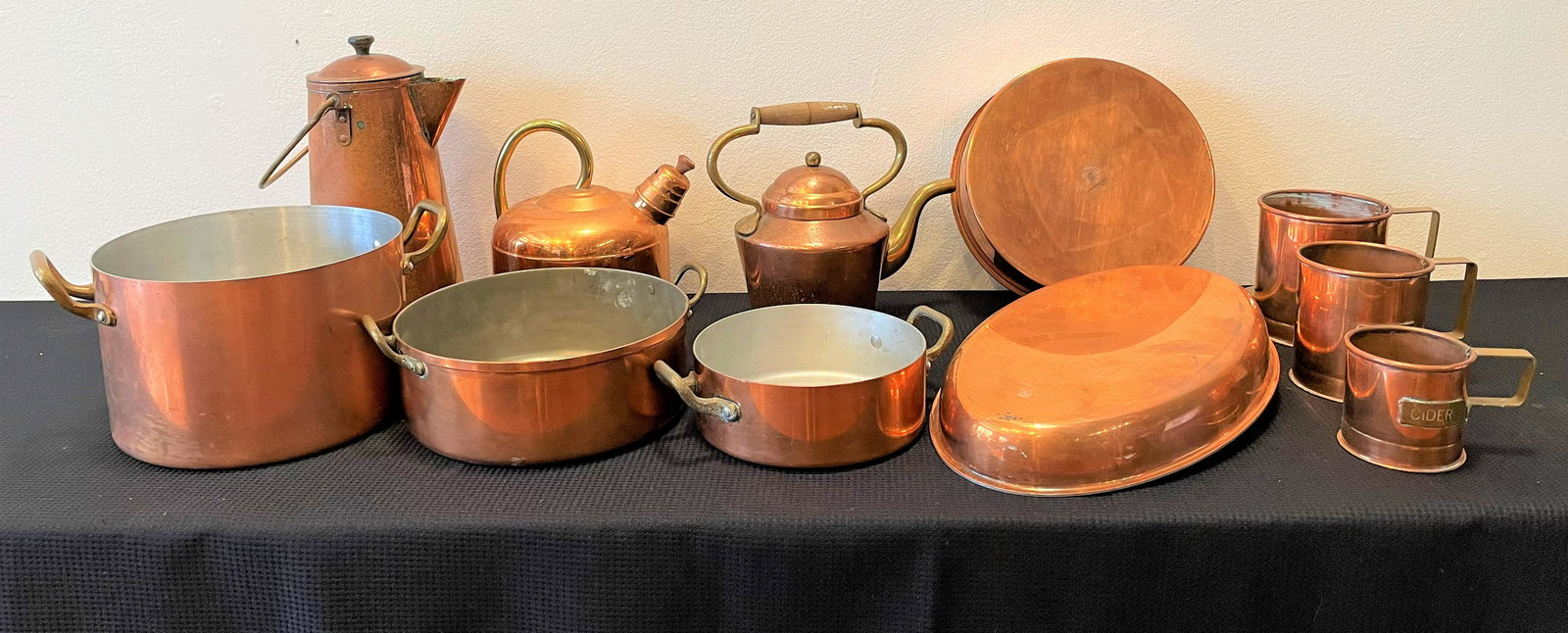 11 Piece Copper Cooking Articles & Cider Mugs (1 of 4)