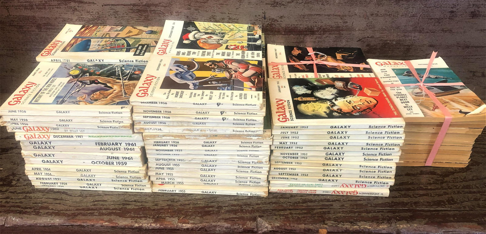 Approx. 110 Galaxy Science Fiction Magazines (1 of 3)