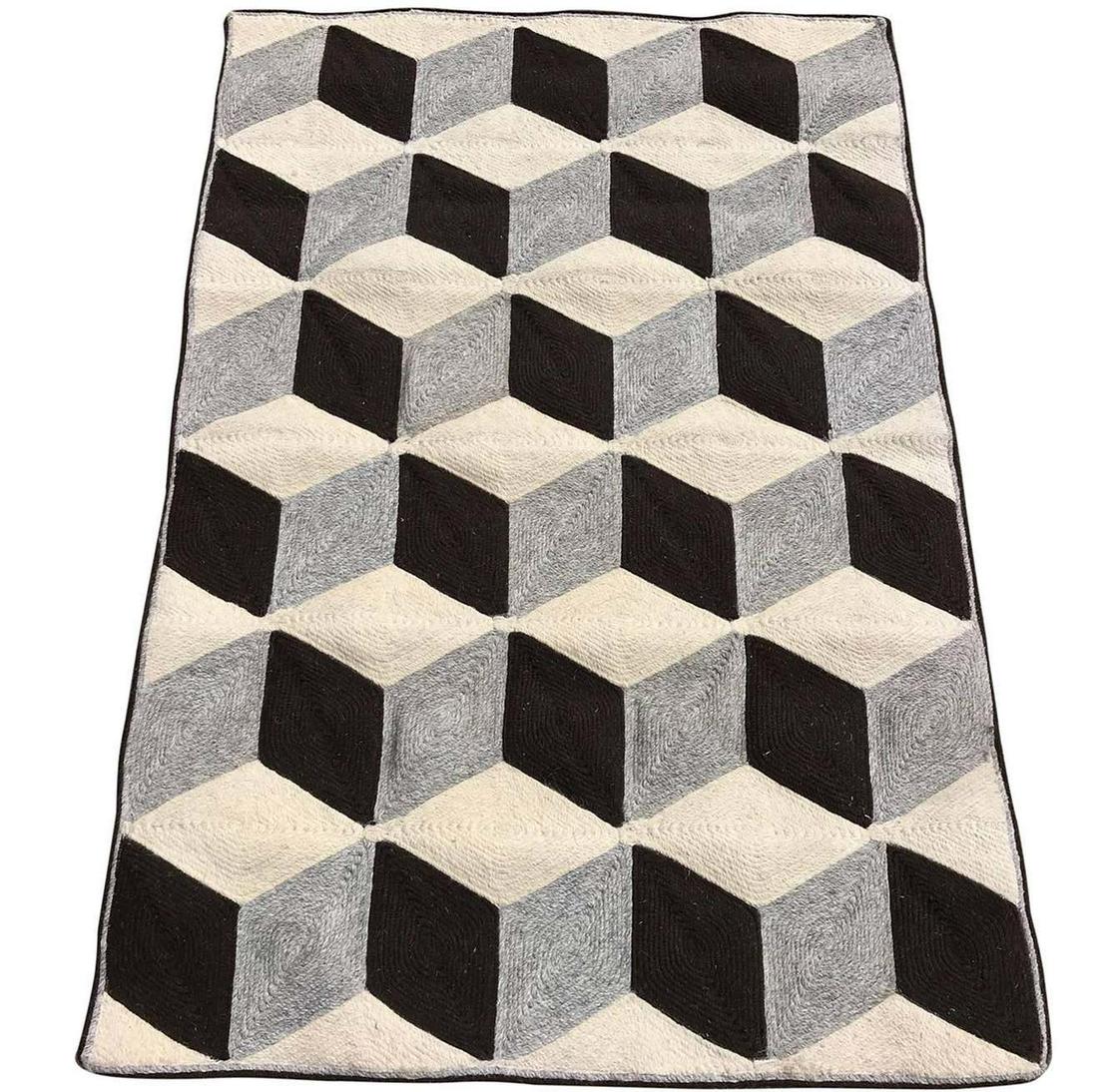 Graphic Tumbling Blocks Woven Jute Wall Hanging or Flat (1 of 3)