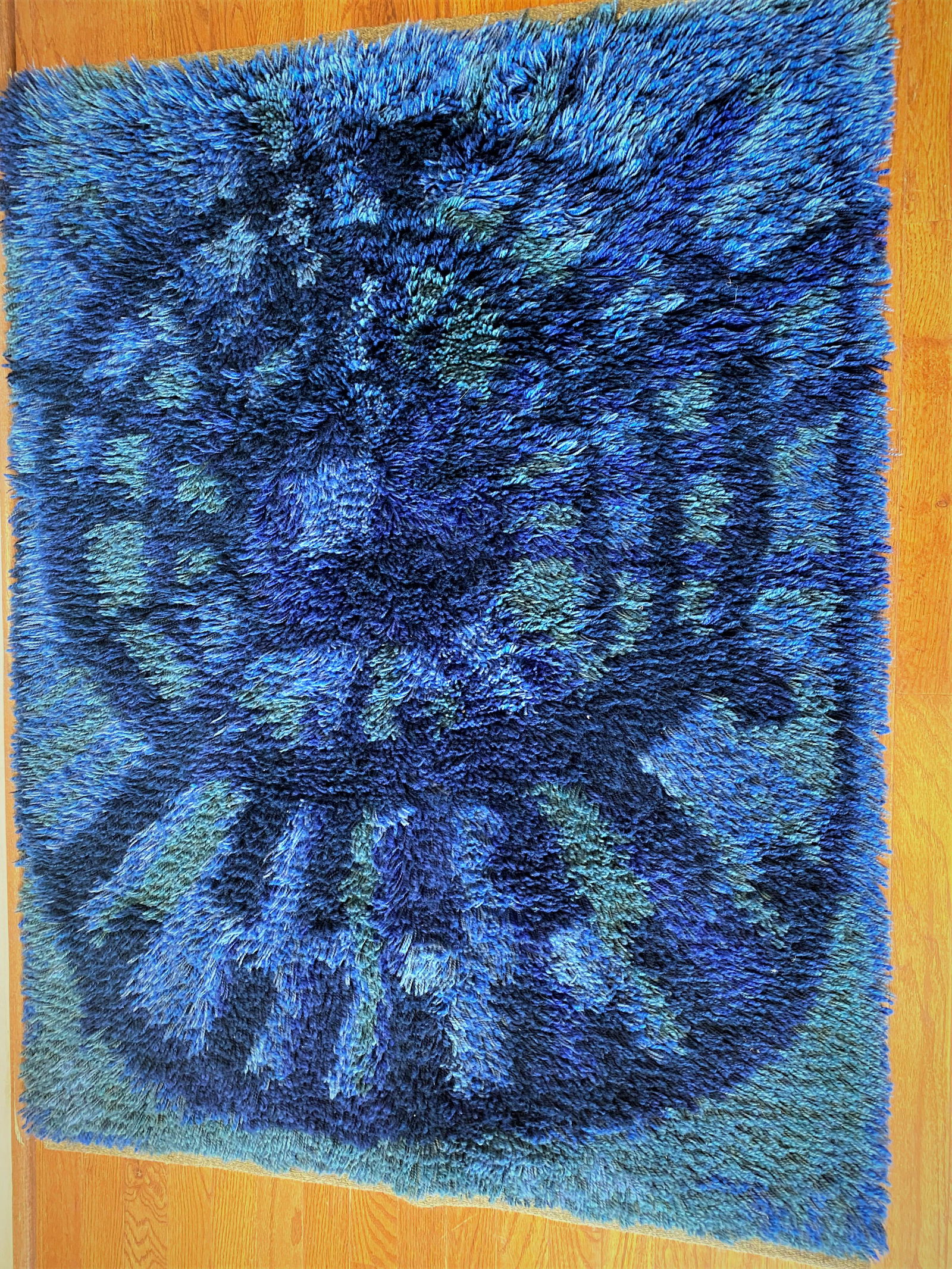 Mid Century Rya Rug blue (1 of 2)