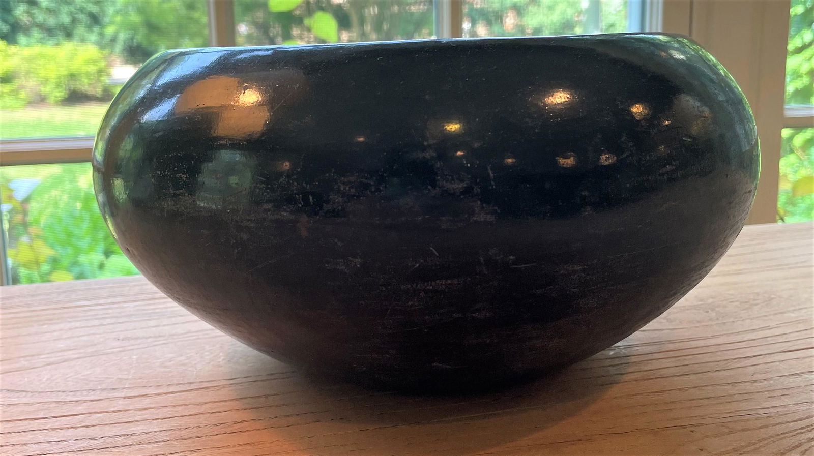 Large Santa Clara Pueblo Blackware Pottery Bowl (1 of 4)
