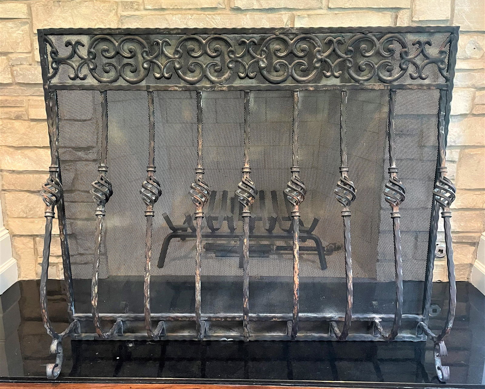 Fancy Cast Iron Fire Screen (1 of 3)