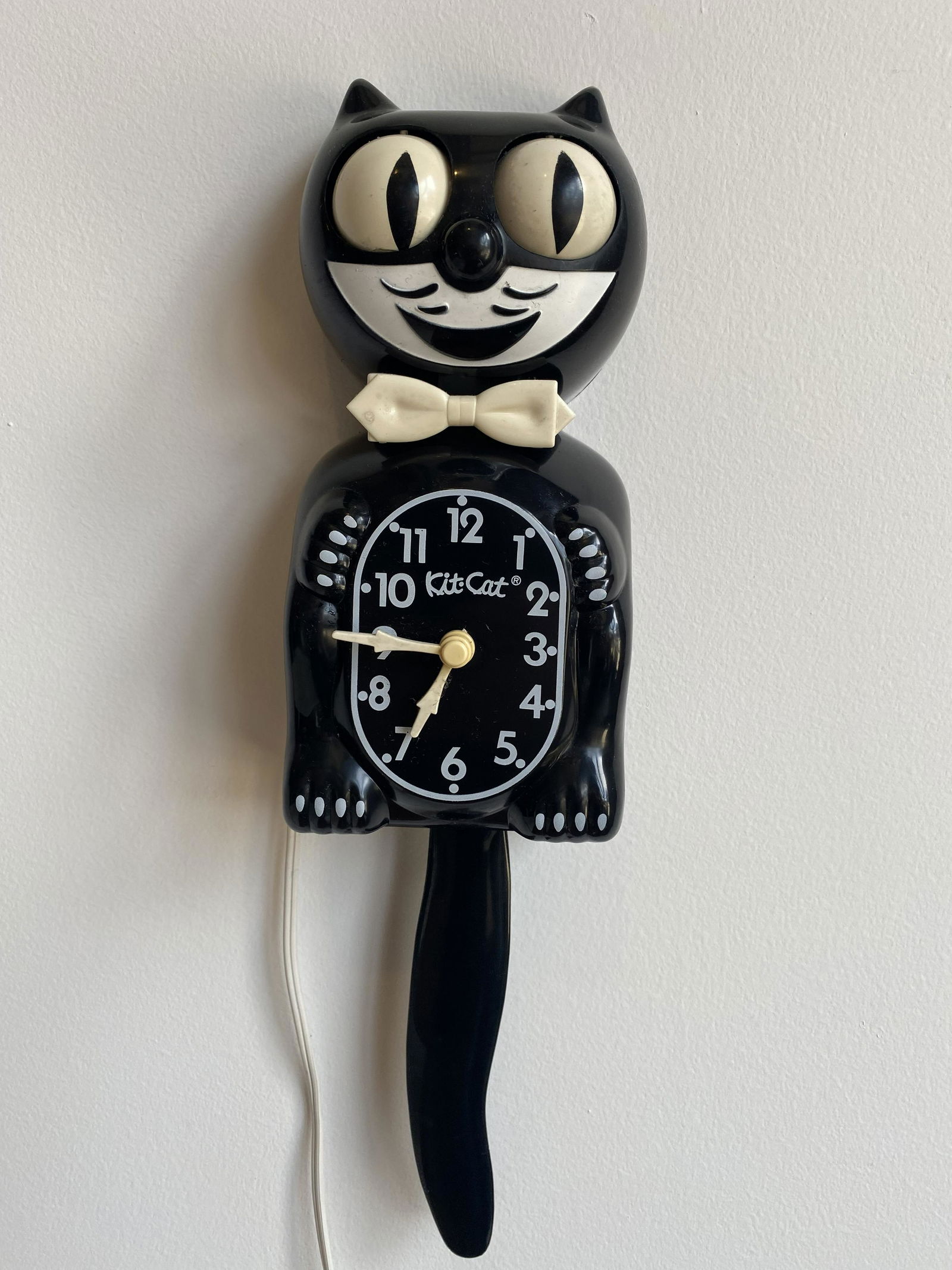 MCM Kit Kat Clock 1980's version (1 of 4)