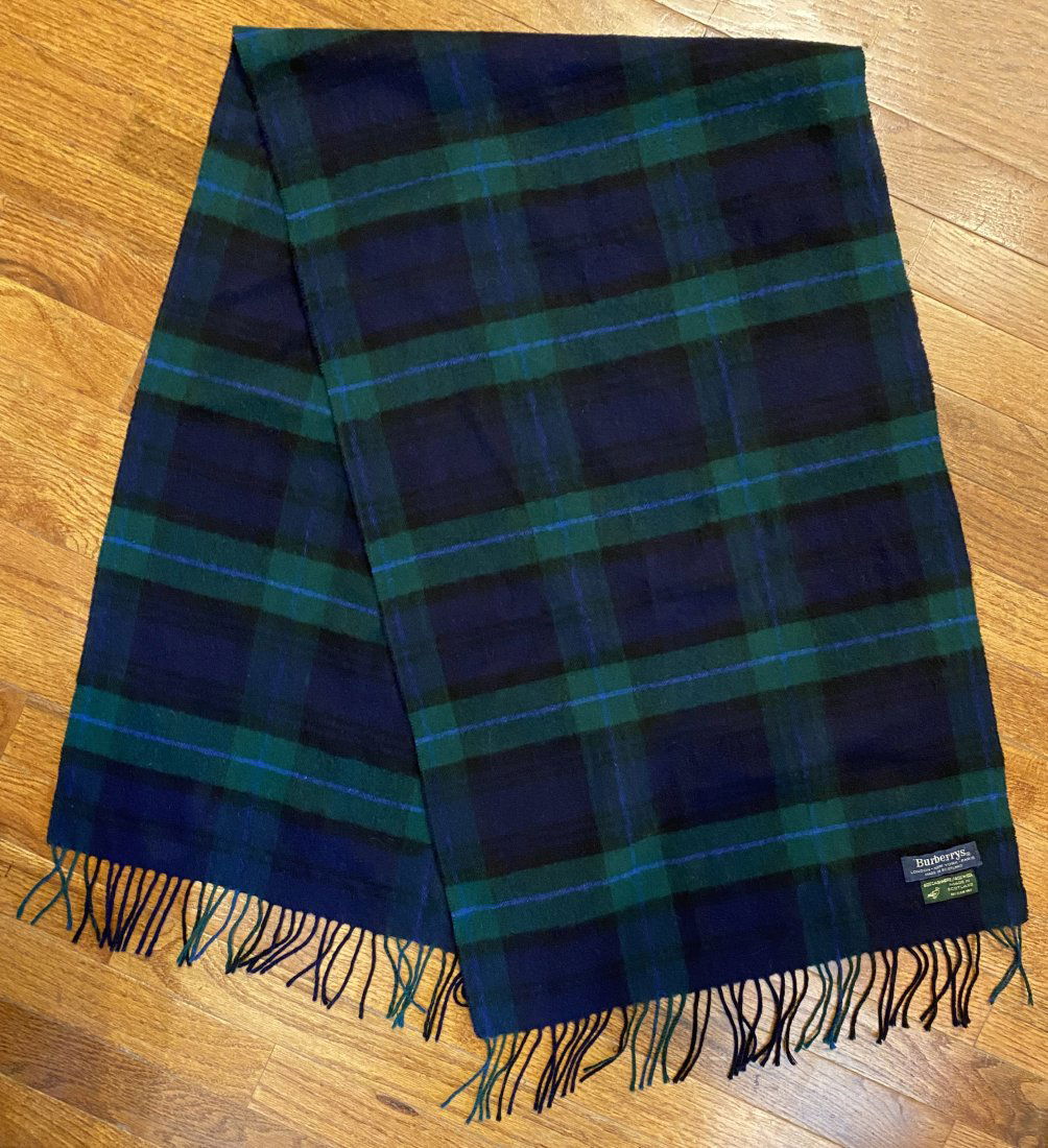 Burberry Blackswatch Plaid Scarf: -