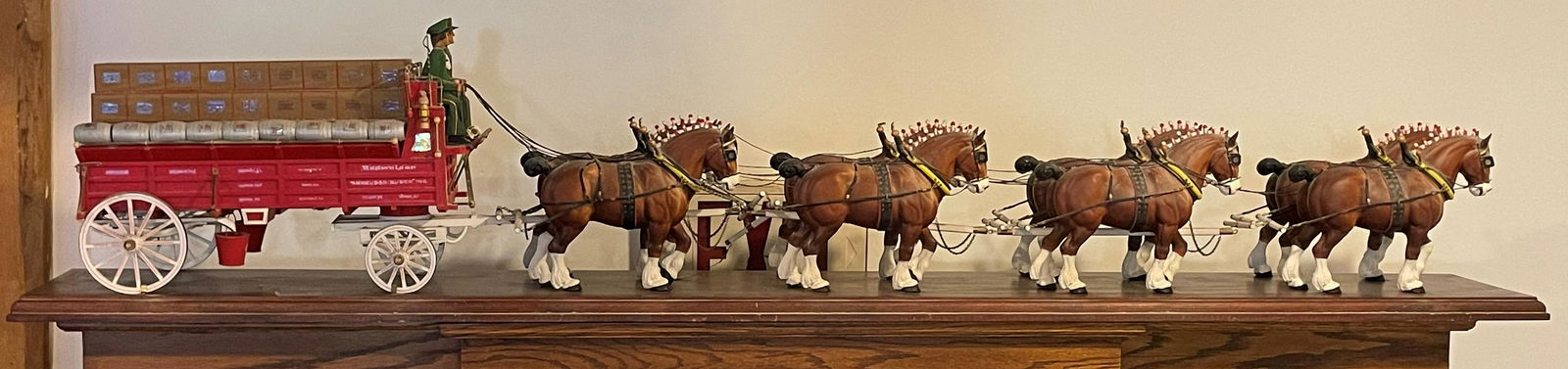 Budweiser Clydesdale Horse & Wagon Advertising Display (1 of 12)