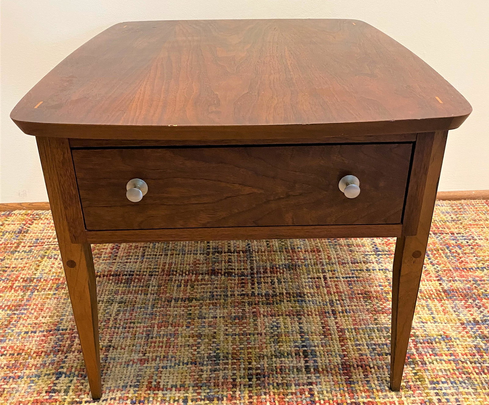 LANE Walnut End Table (1 of 7)