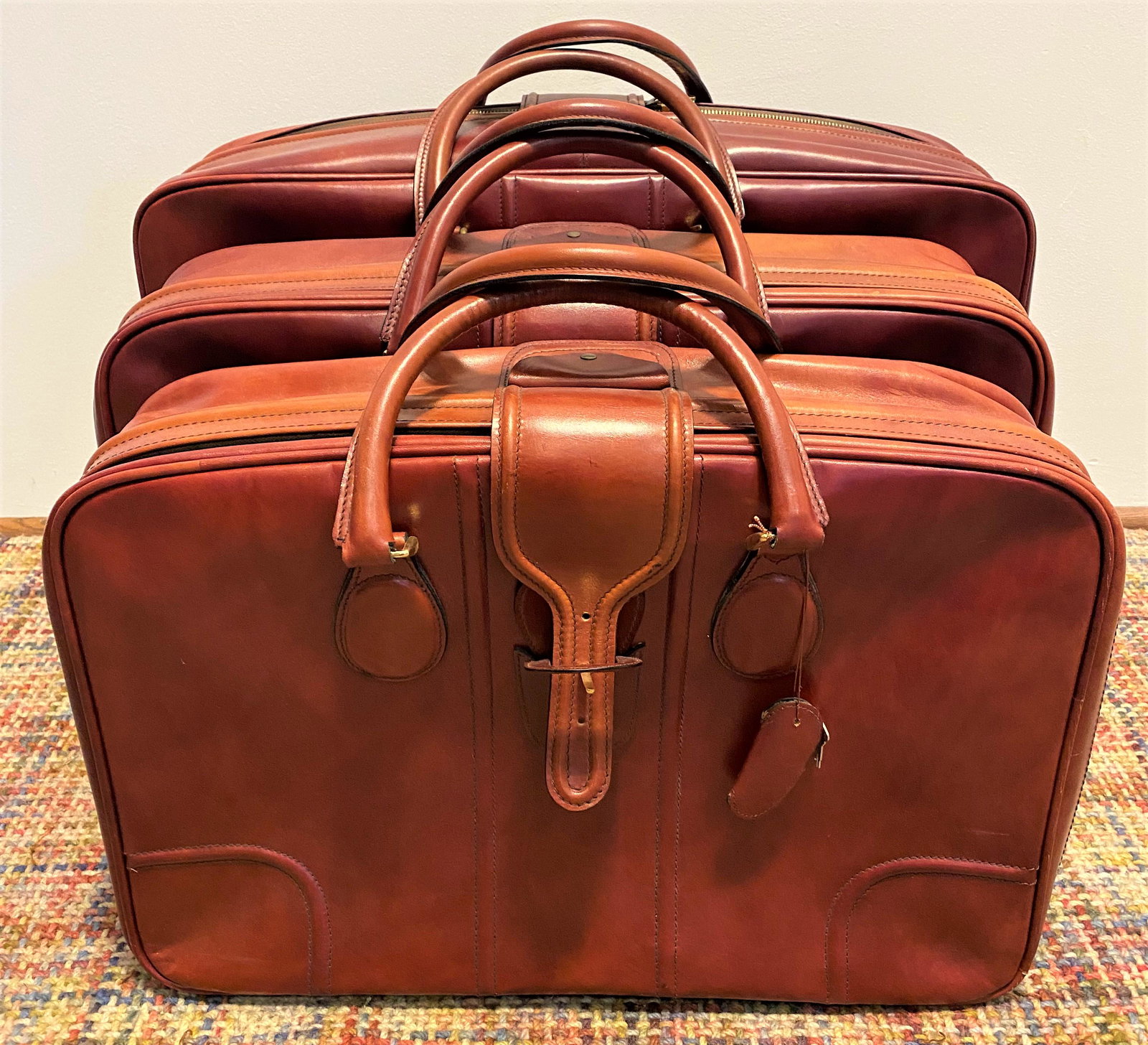 Set 3 BREV SIRIO Italian Luggage Leather: All 3 Nest in each other. Largest is 16in T x 27in L x 8in D