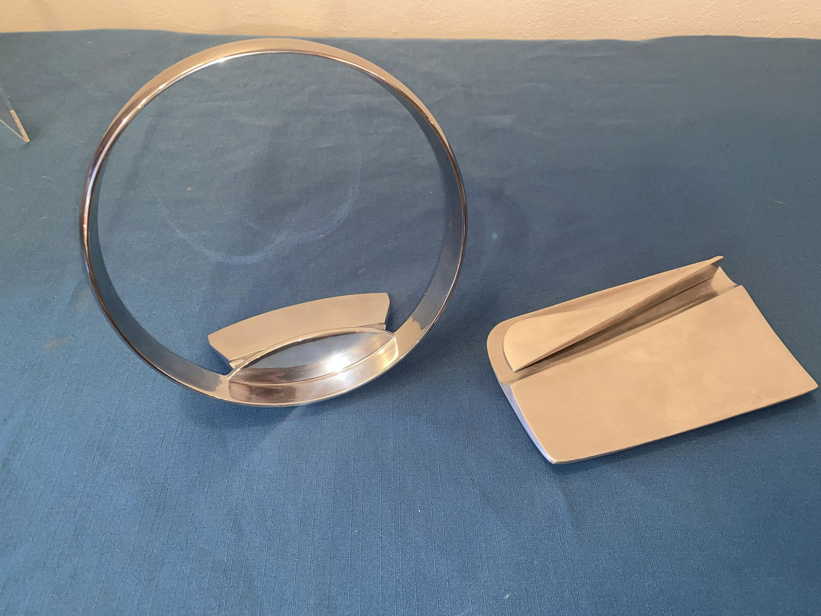 NAMBE Picture Frame & MICHAEL LAX Cheese Board (1 of 4)