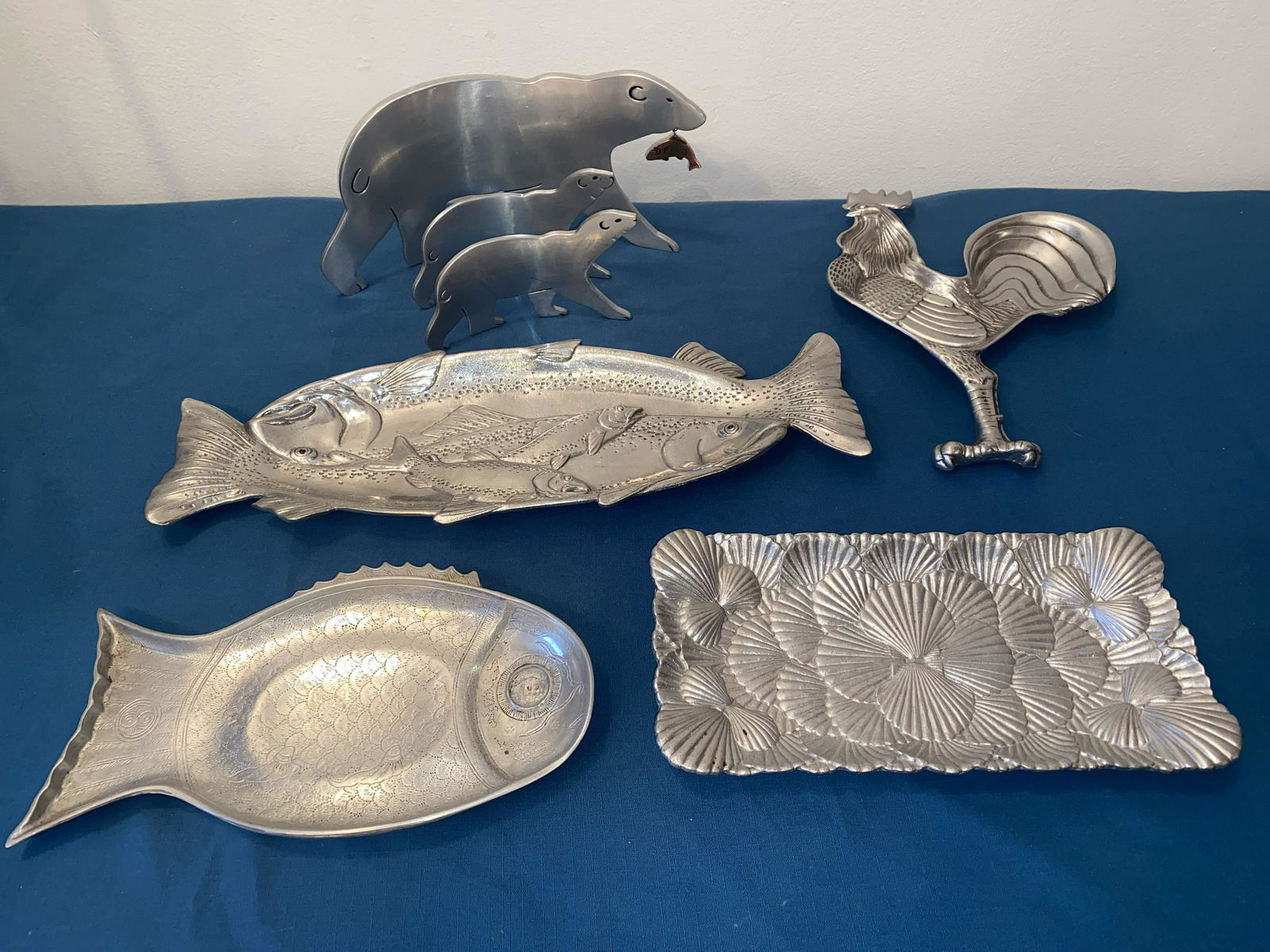 Misc. Aluminum Articles (1 of 4)