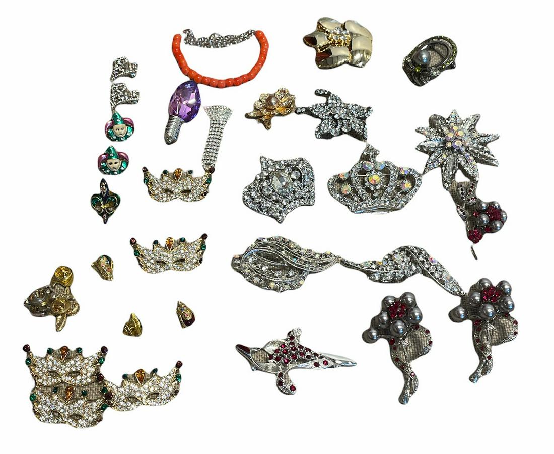 1980's Vintage Rhinestone Pin Brooch Collection (1 of 3)