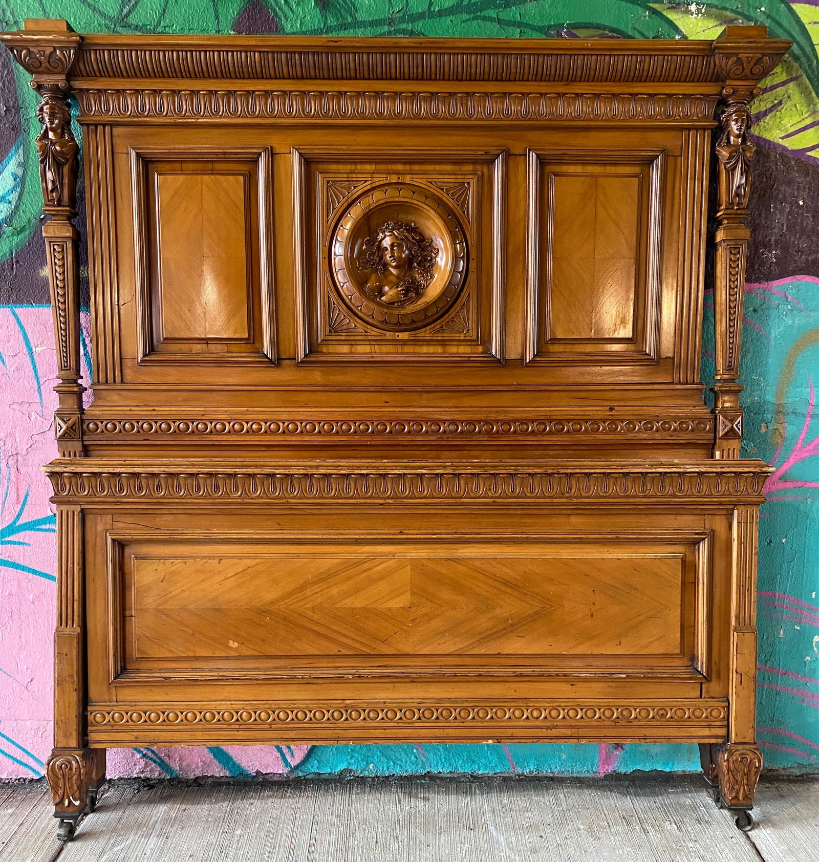 1876 Centennial Bed attributed to R J HORNER BROS (1 of 9)