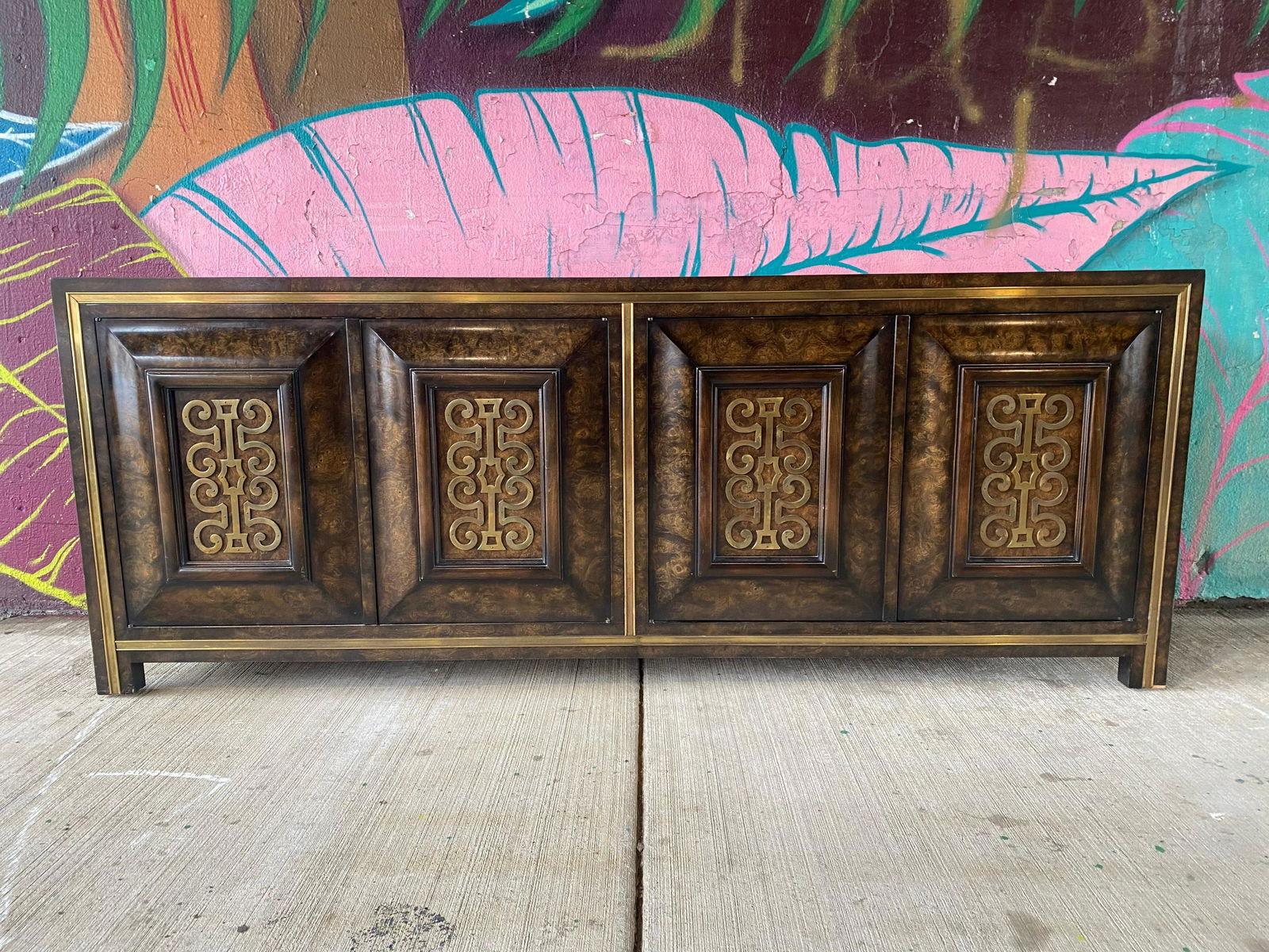 MASTERCRAFT Mid Century Burlwood Credenza (1 of 15)