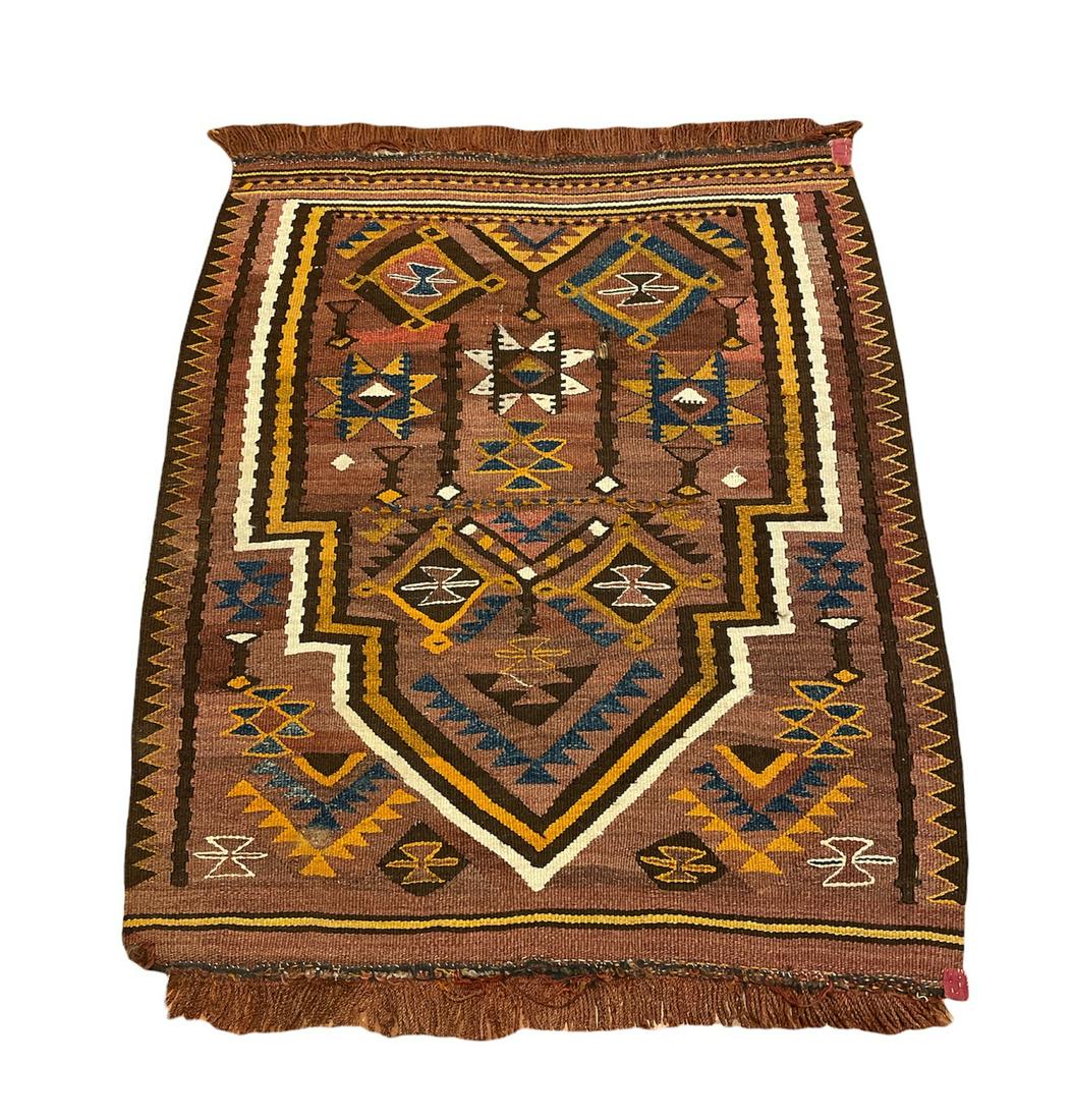 Small KILIM Rug (1 of 5)