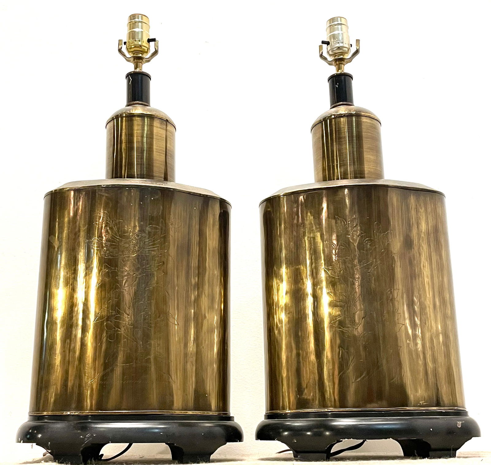 Pair Brass Lamps (1 of 2)