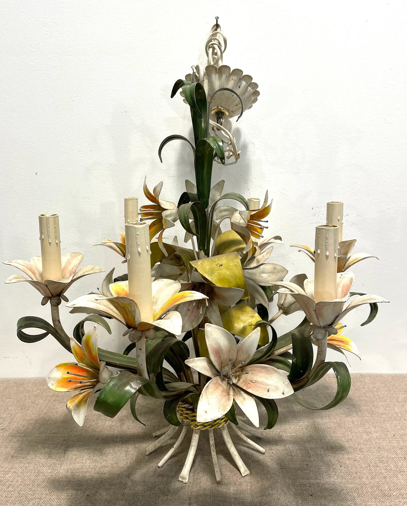 Vintage French Tole Lily Flower Chandelier Chinoiserie Chippendale: 21in w x 22 in high not including ceiling cap & chain IT WORKS, rewire recommended