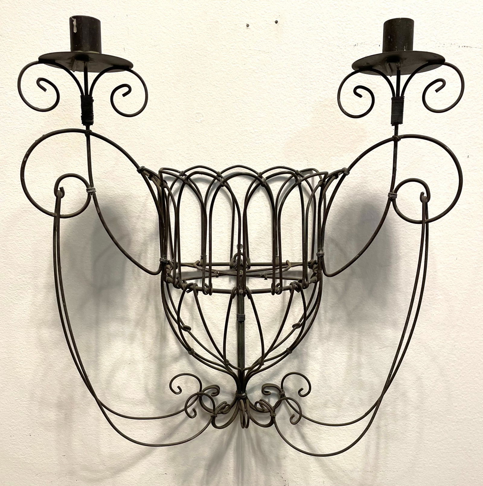 Antique Victorian Wire Garden Wall Sconce Planter (1 of 4)