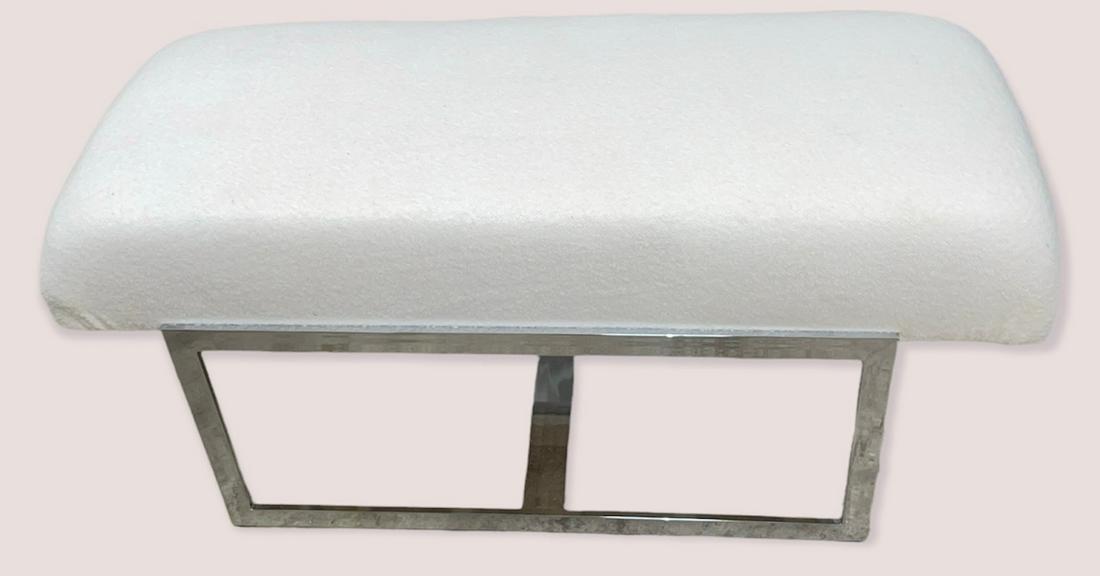 MILO BAUGHMAN Bench (1 of 4)