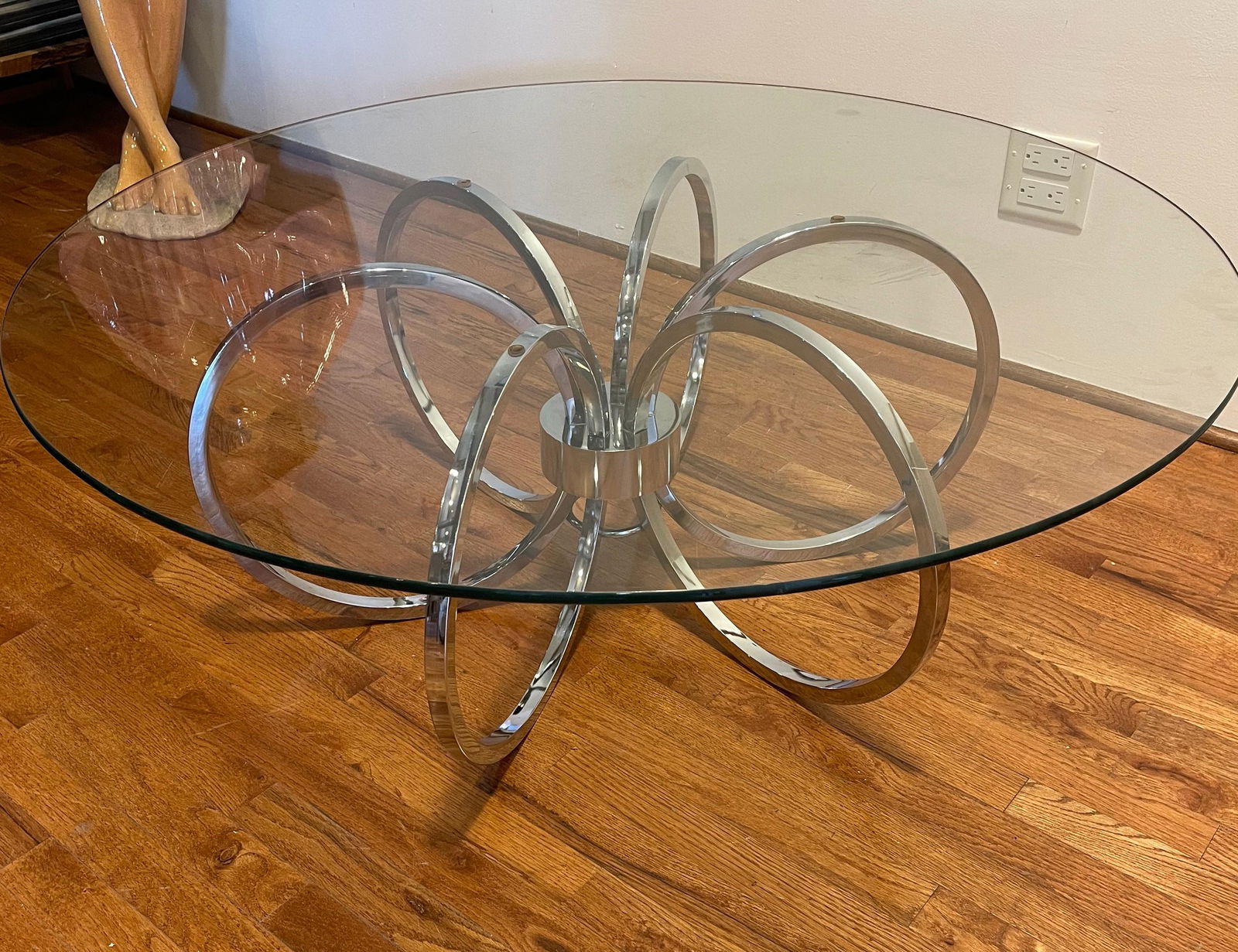 Mid Century Milo Baughman Chrome Rings Cocktail Table: 44in DIA x 17in H