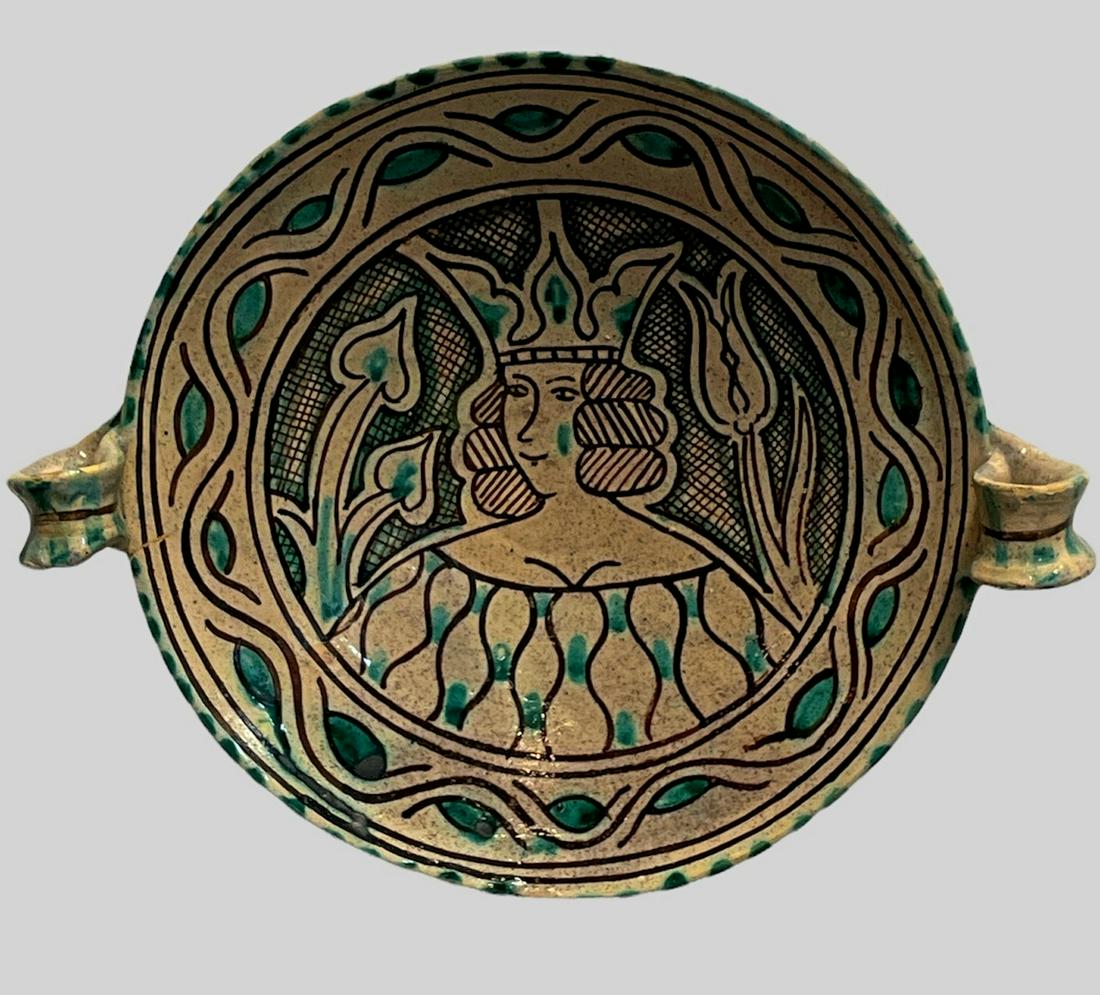 Signed ORIVETO Italian Ceramic Handled Bowl of Royalty (1 of 4)